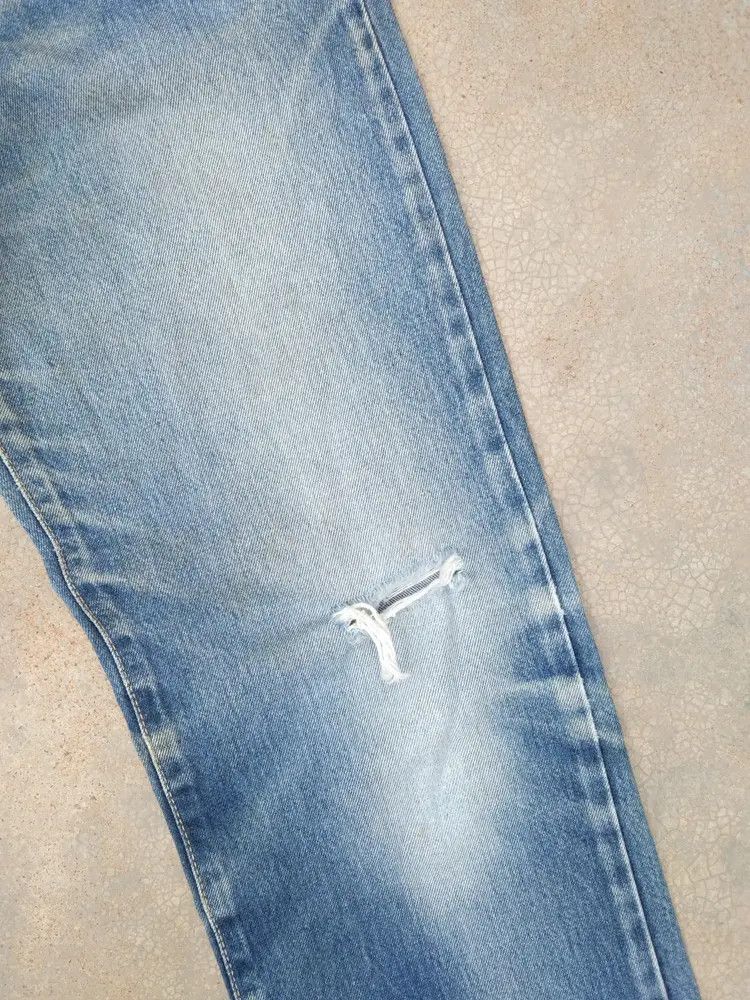 Japanese Brand Vintage Edwin Faded Blue Distressed Jeans 30x31 Size US 30 / EU 46 - 5 Thumbnail