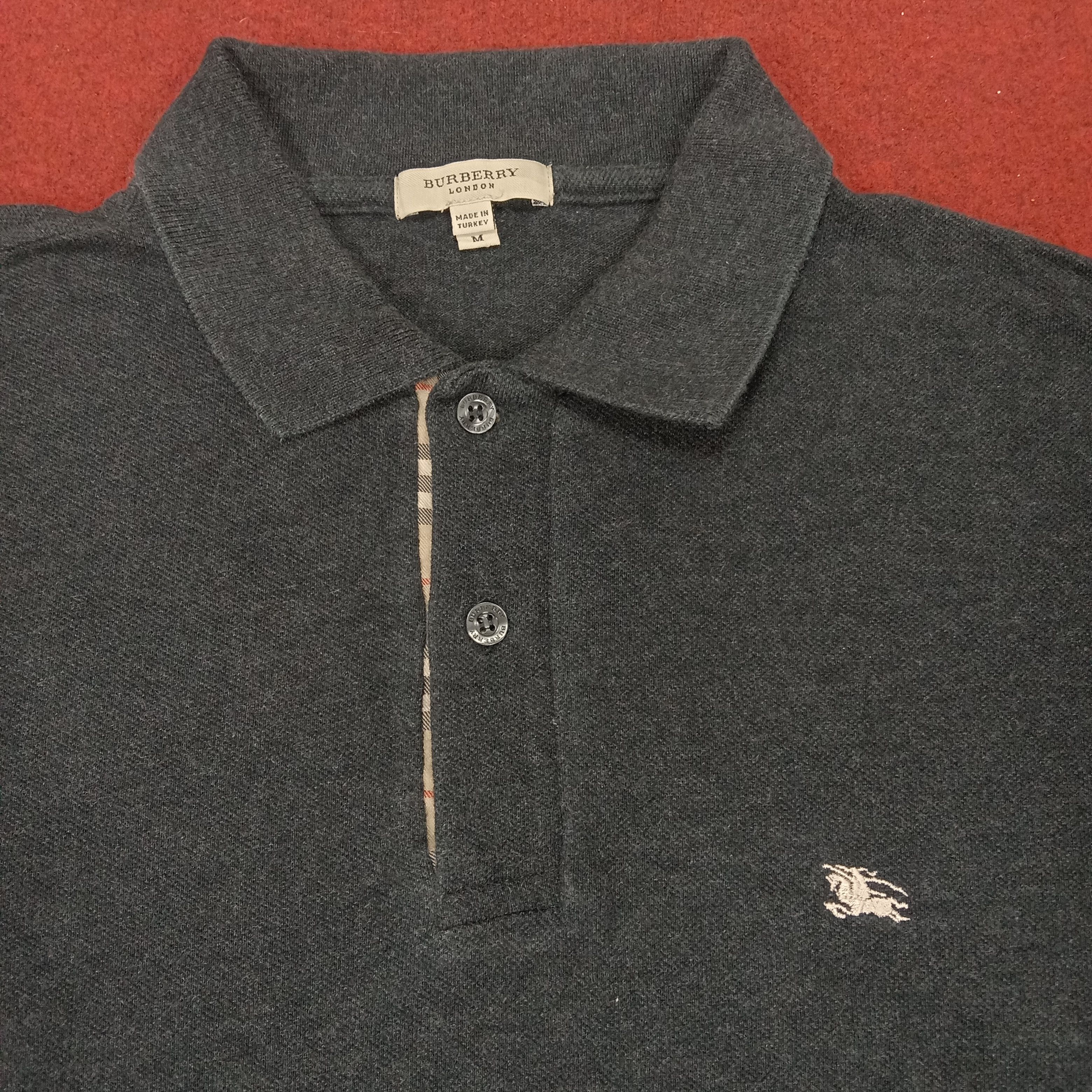 Burberry × Vintage Burberry London Polos Casual Style Collar Size US M / EU 48-50 / 2 - 2 Thumbnail