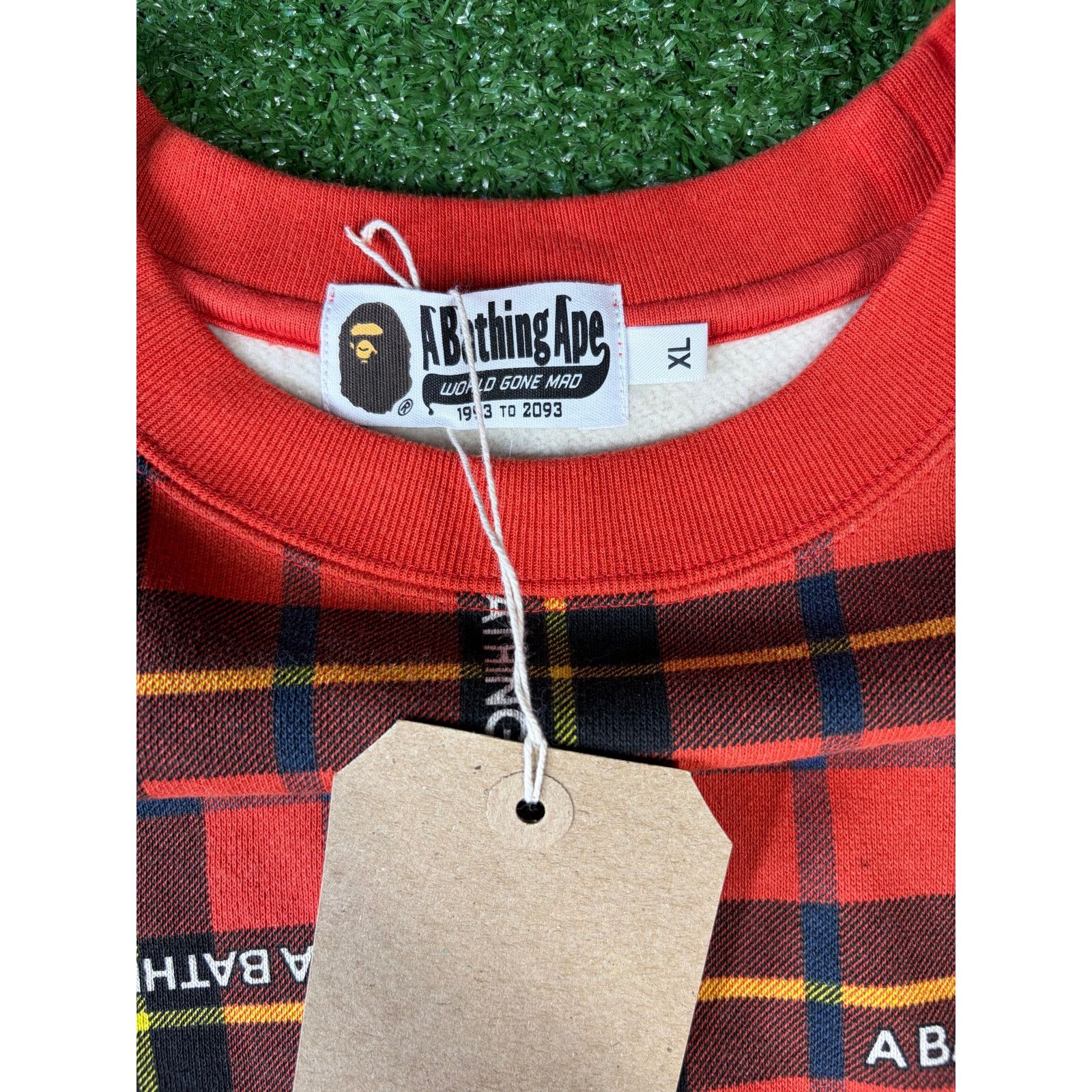 Bape BAPE Logo Check Red Loose Fit Crewneck Sweater Size MD Size US M / EU 48-50 / 2 - 3 Thumbnail