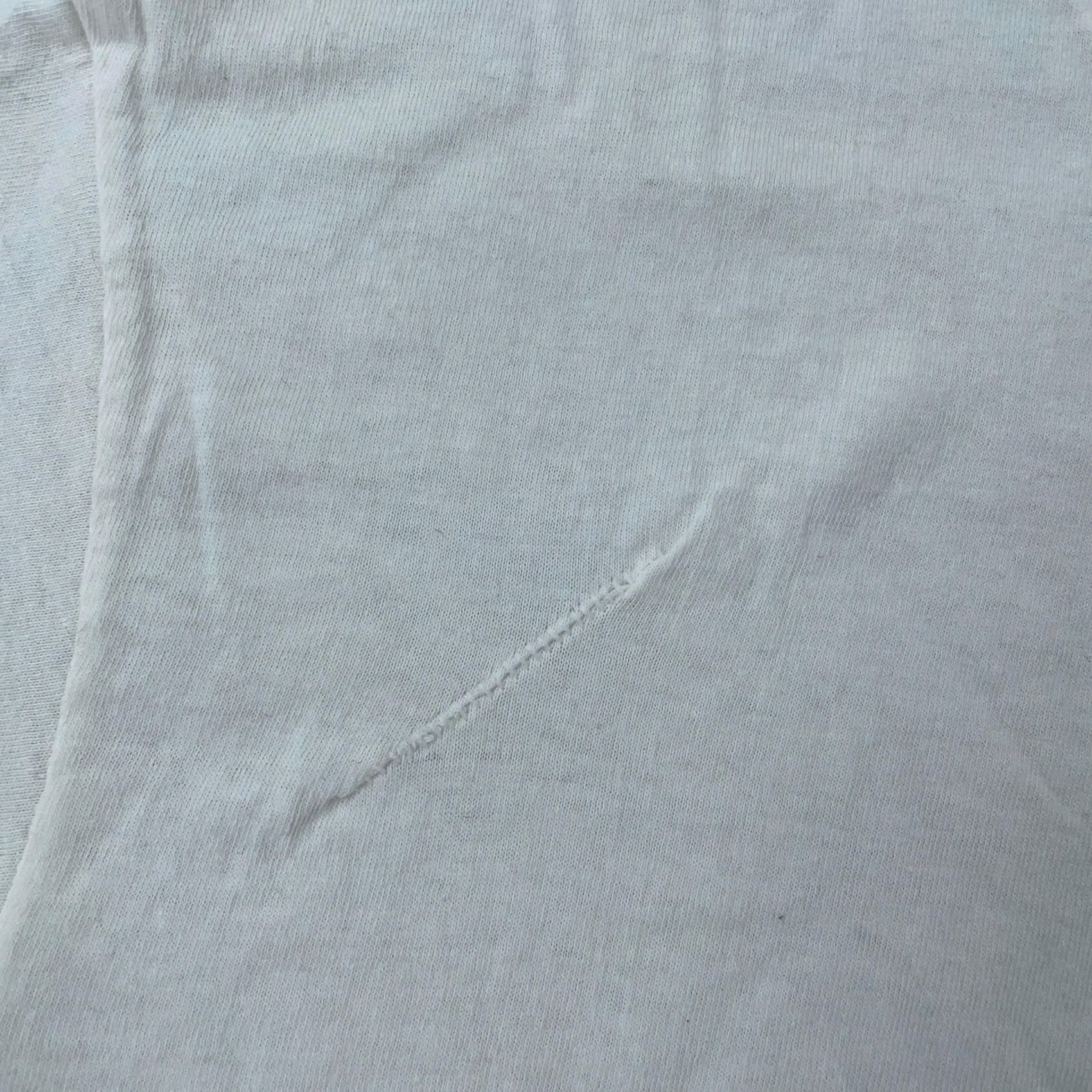 Hanes VINTAGE Hanes Shirt Men M White Crew Neck Short Sleeve Cotton Basic Tee Size US M / EU 48-50 / 2 - 3 Thumbnail