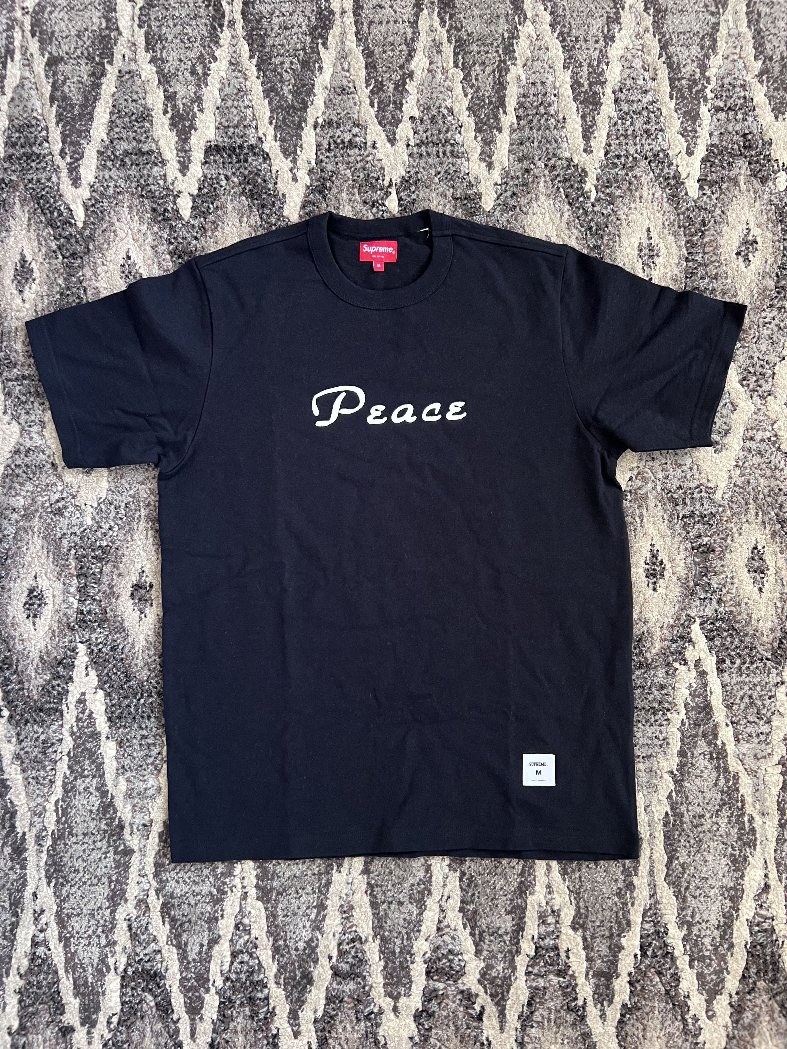 Supreme Supreme Peace Top from F/W18 in Black Size US M / EU 48-50 / 2 - 1 Thumbnail
