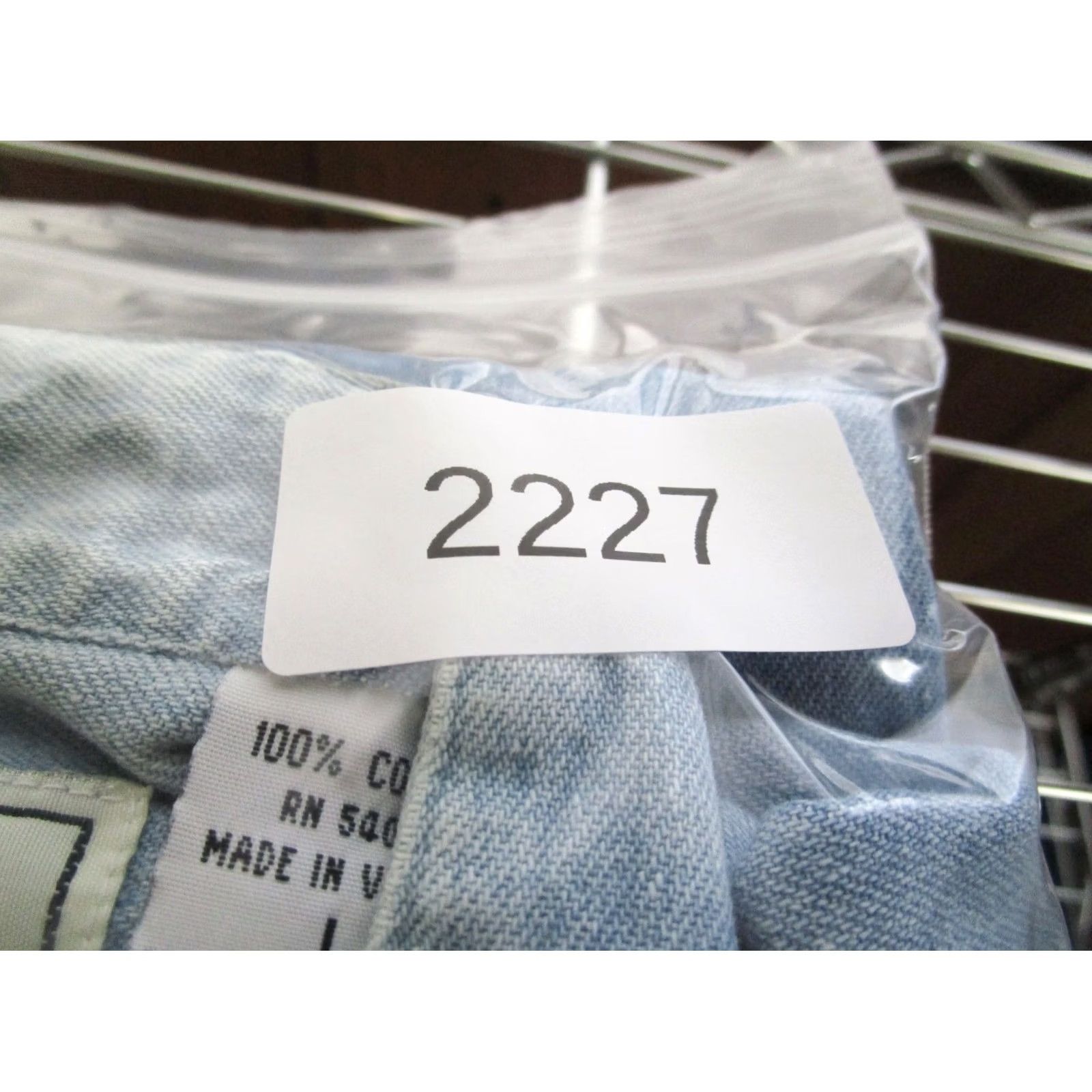 Bugle Boy VINTAGE Bugle Boy Shirt Men L Blue Denim Band Collar Light Wash Y2K Faded Size US L / EU 52-54 / 3 - 8 Thumbnail