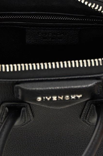 Givenchy GIVENCHY Antigona Mini Black Leather Handbag New Auth Size ONE SIZE - 4 Thumbnail