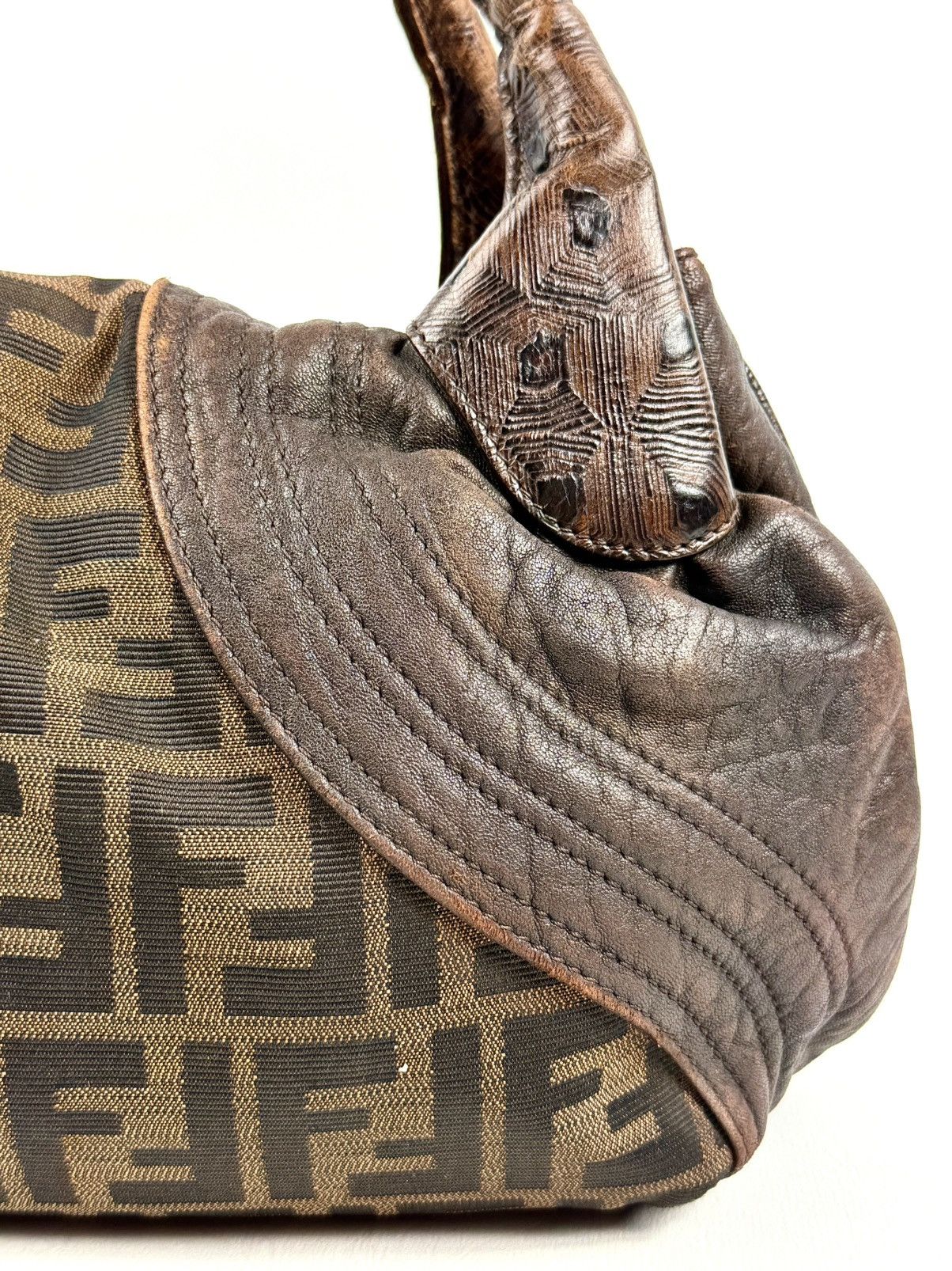 Fendi Fendi - 2000’s - Tortoise - FF - Tabacco - Zucca - Small Spy Size ONE SIZE - 11 Thumbnail