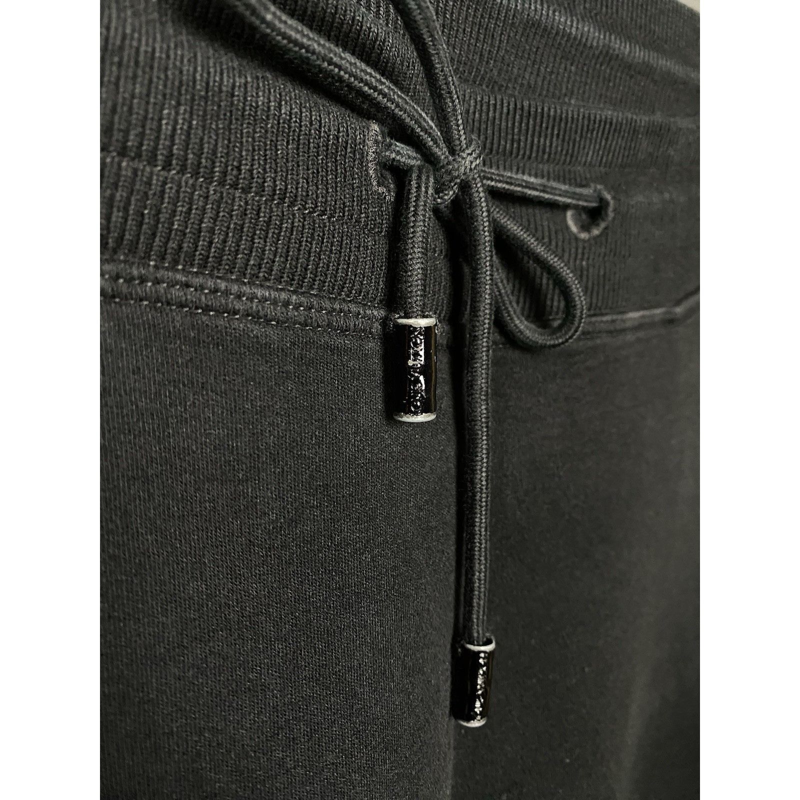 Louis Vuitton Louis Vuitton Auth Men's Black Drawstring Sweat Pants Size X Size US 36 / EU 52 - 7 Thumbnail