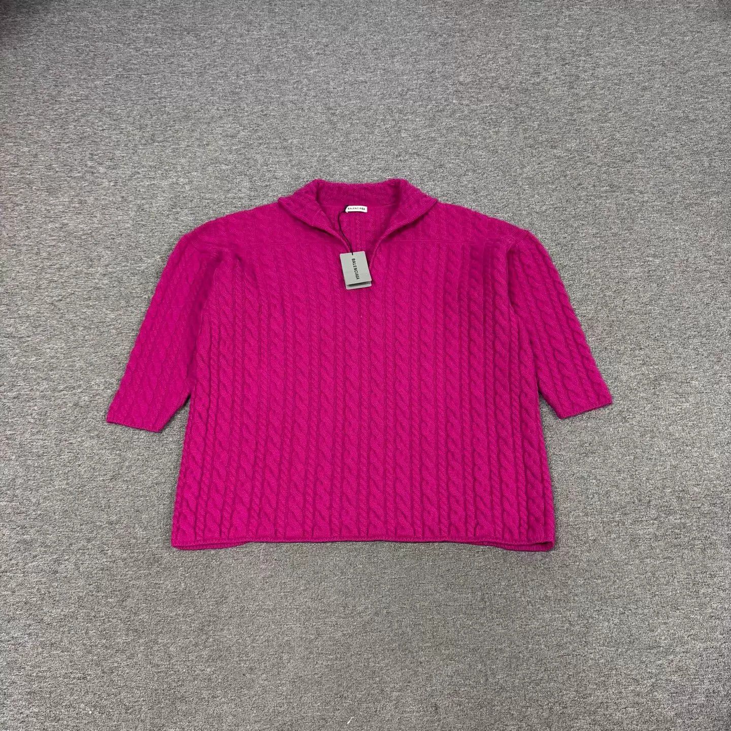 Balenciaga Balenciaga Magenta Cable-Knit V-Neck Mid-Sleeve Sweater XS Size XS / US 0-2 / IT 36-38 - 1 Thumbnail