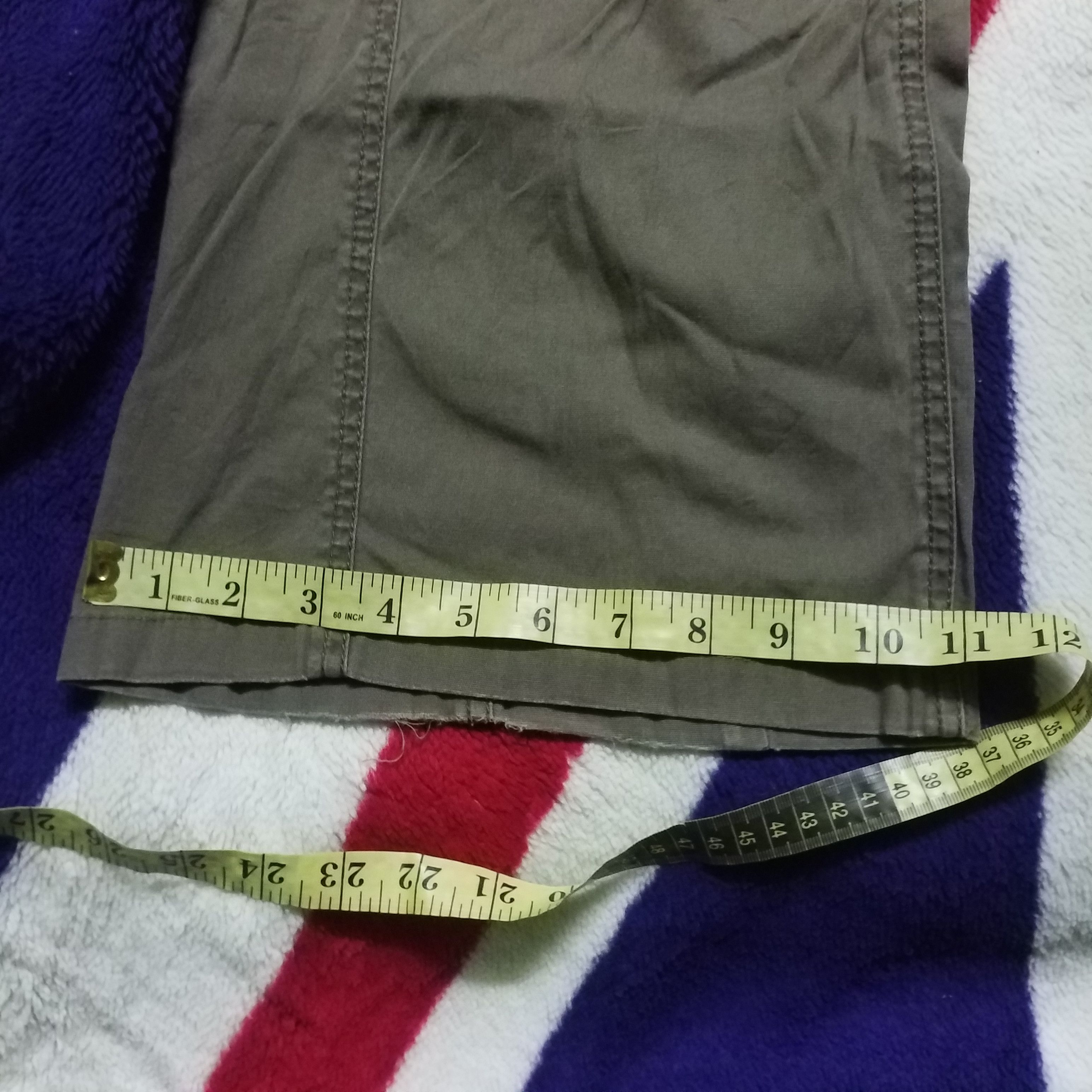 Japanese Brand LOW RISE SUPER FLARE CARGO PANT DISTRESS Size 32" / US 10 / IT 46 - 2 Thumbnail