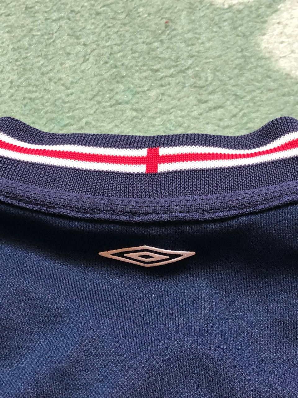 Umbro Jerseys Umbro Logo ENGLAND Y2K Sportwear T-Shirt Size US M / EU 48-50 / 2 - 10 Thumbnail