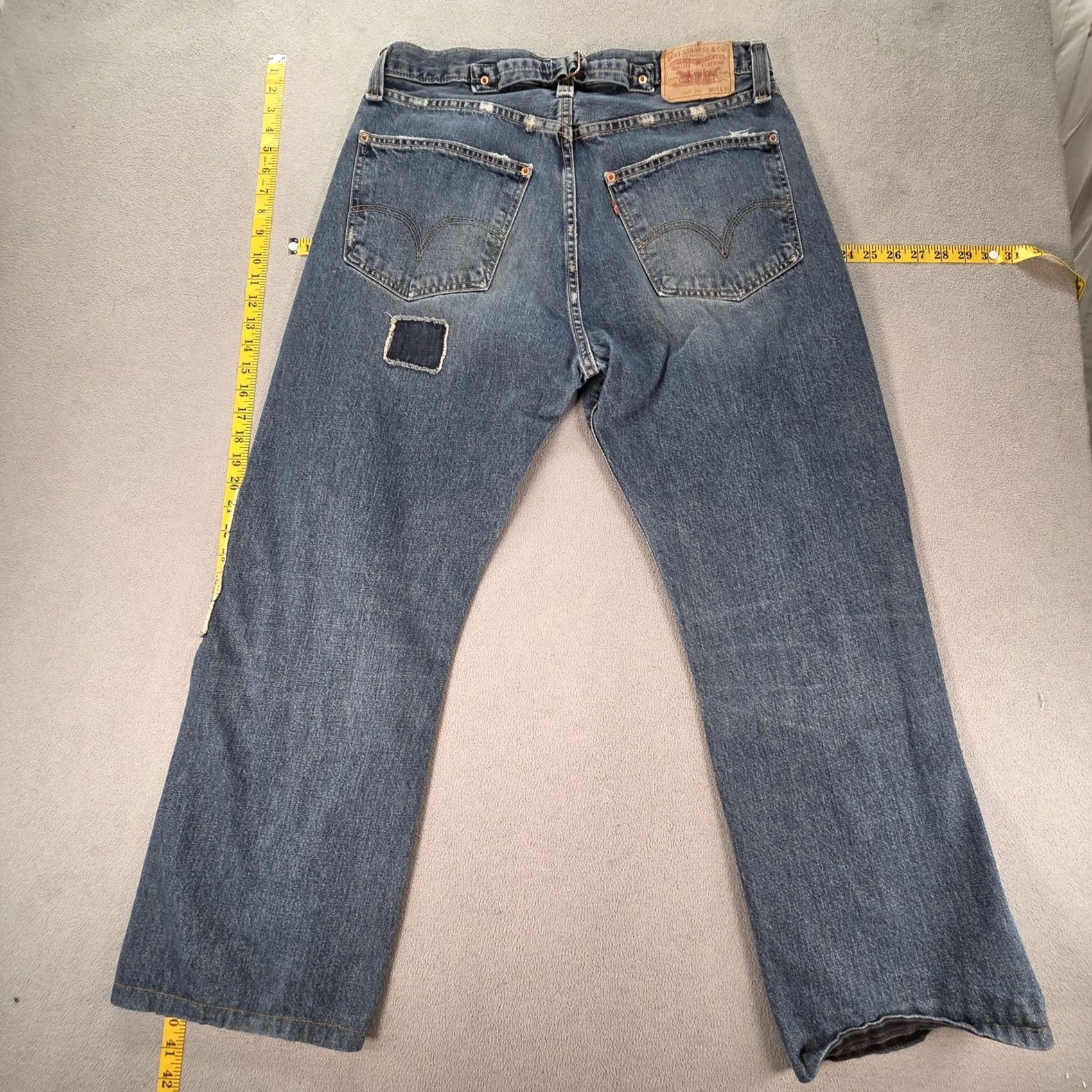 Levi's Levis 542 Jeans Mens Blue Med Wash Relaxed Belt Buckle Back Patched 34x28 Denim 500 Series Straight Regular Size US 34 / EU 50 - 2 Thumbnail