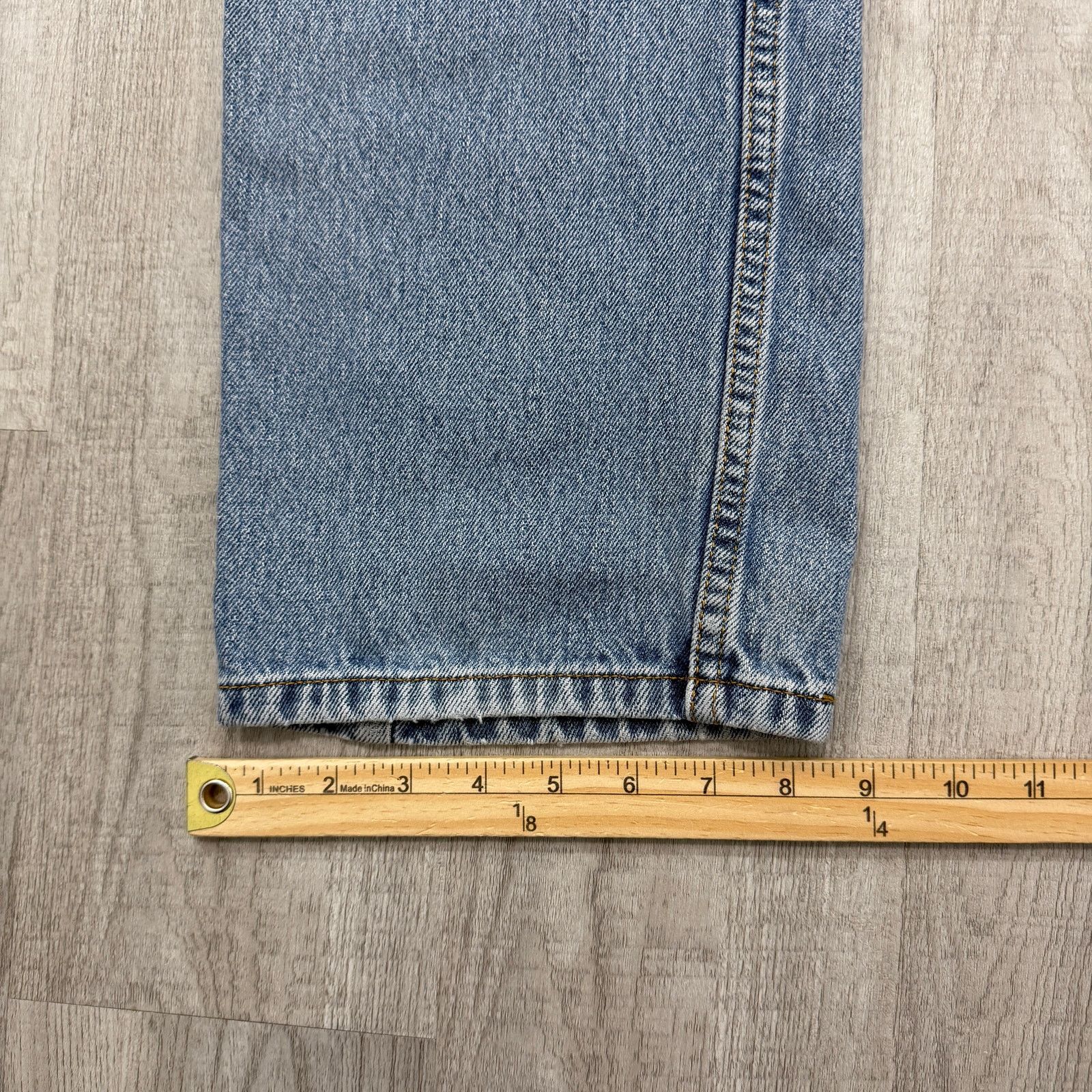 Vintage Vintage Levis 505 Jeans Men's 34x32 Blue Denim Regular Fit Size US 34 / EU 50 - 14 Thumbnail