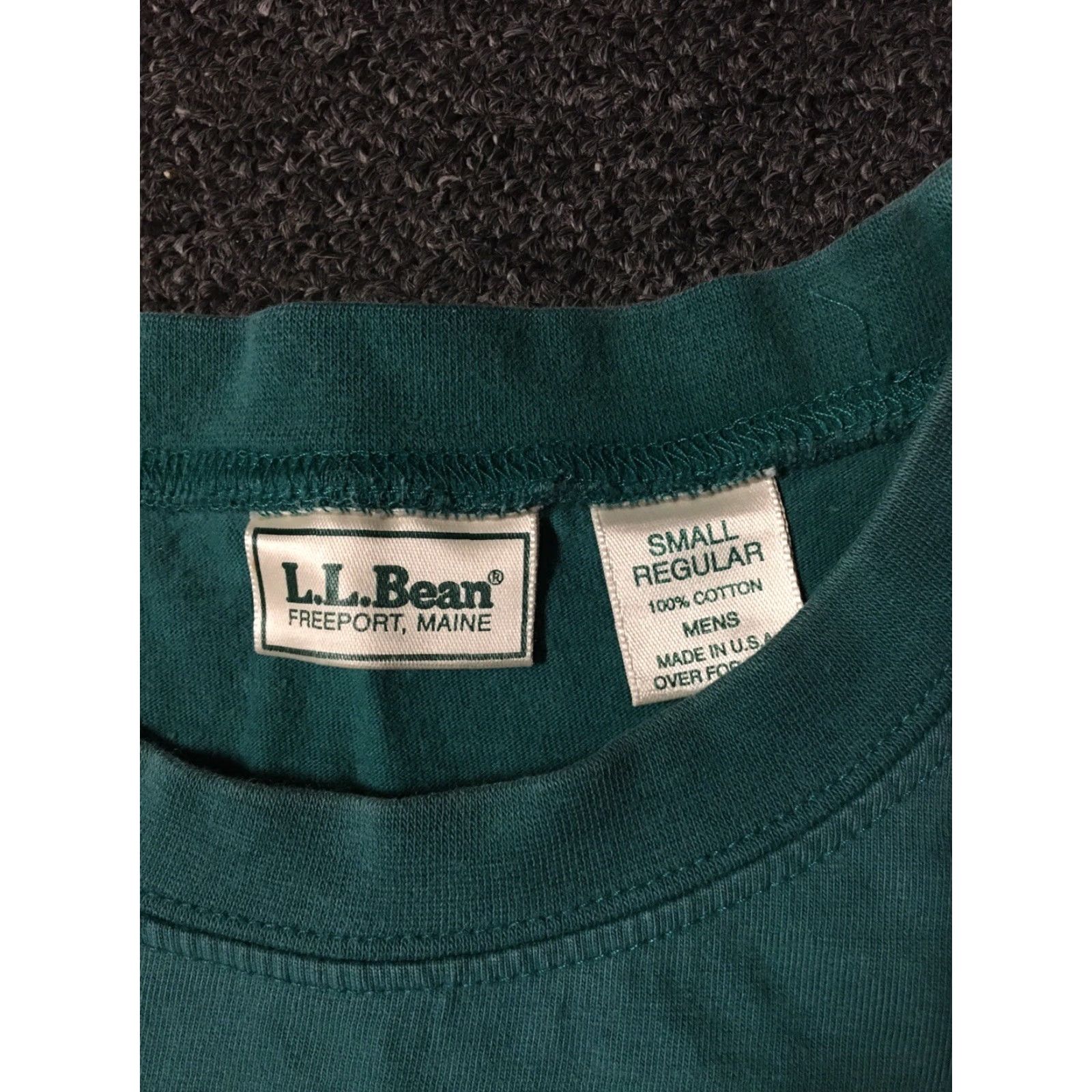 Vintage VINTAGE LL Bean Shirt Mens S Green 90s Grunge Punk Biker Trucker Surf Skate USA 80s 90s Featured Graphics: Fitness Size US S / EU 44-46 / 1 - 7 Thumbnail