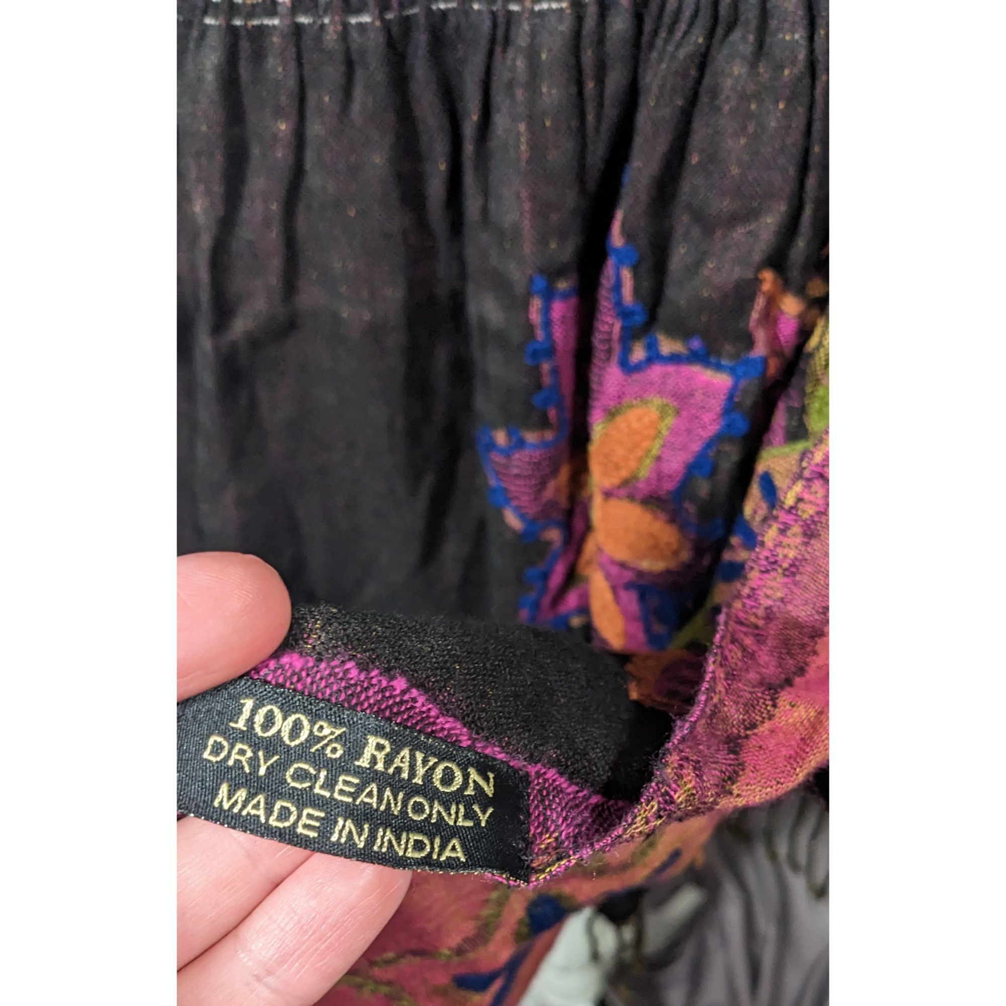 Other Vintage Bohemian Grey And Pink Floral Embroidered Scarf Size ONE SIZE - 13 Thumbnail