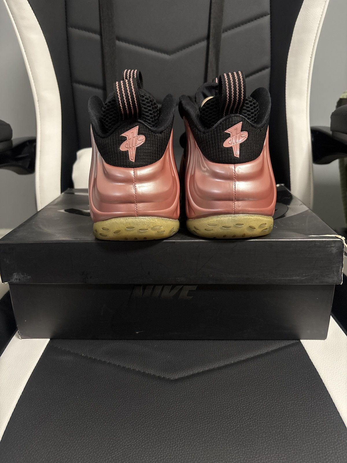 Nike Nike Air Foamposite One ‘Rust Pink’ Size US 9 / EU 42 - 4 Thumbnail