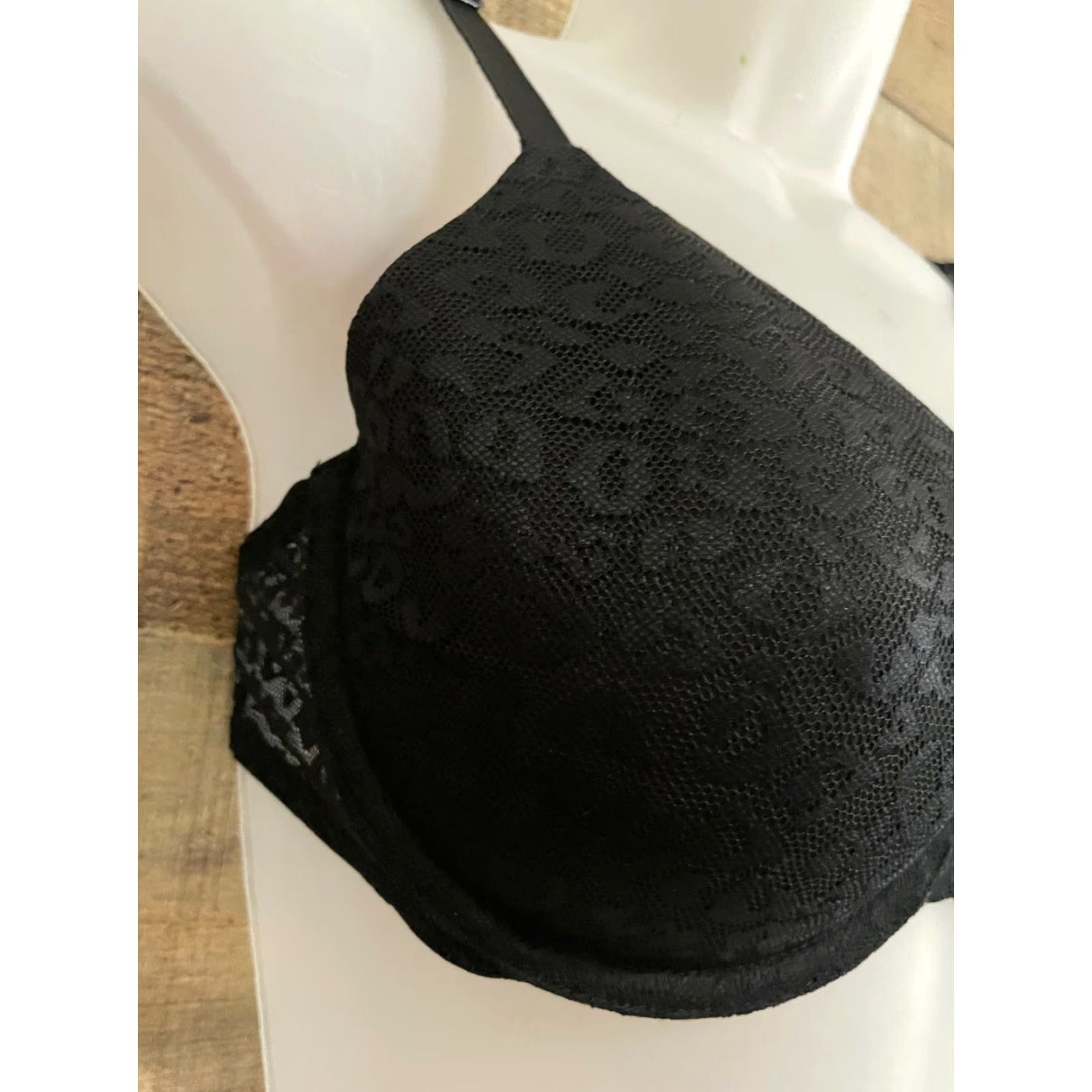 Victoria's Secret PINK Victoria's Secret Multi-Way Push Up Bra Where Everywhere Multi Position 32DD Black Womens Bra 32DD Push Up Size ONE SIZE - 2 Thumbnail