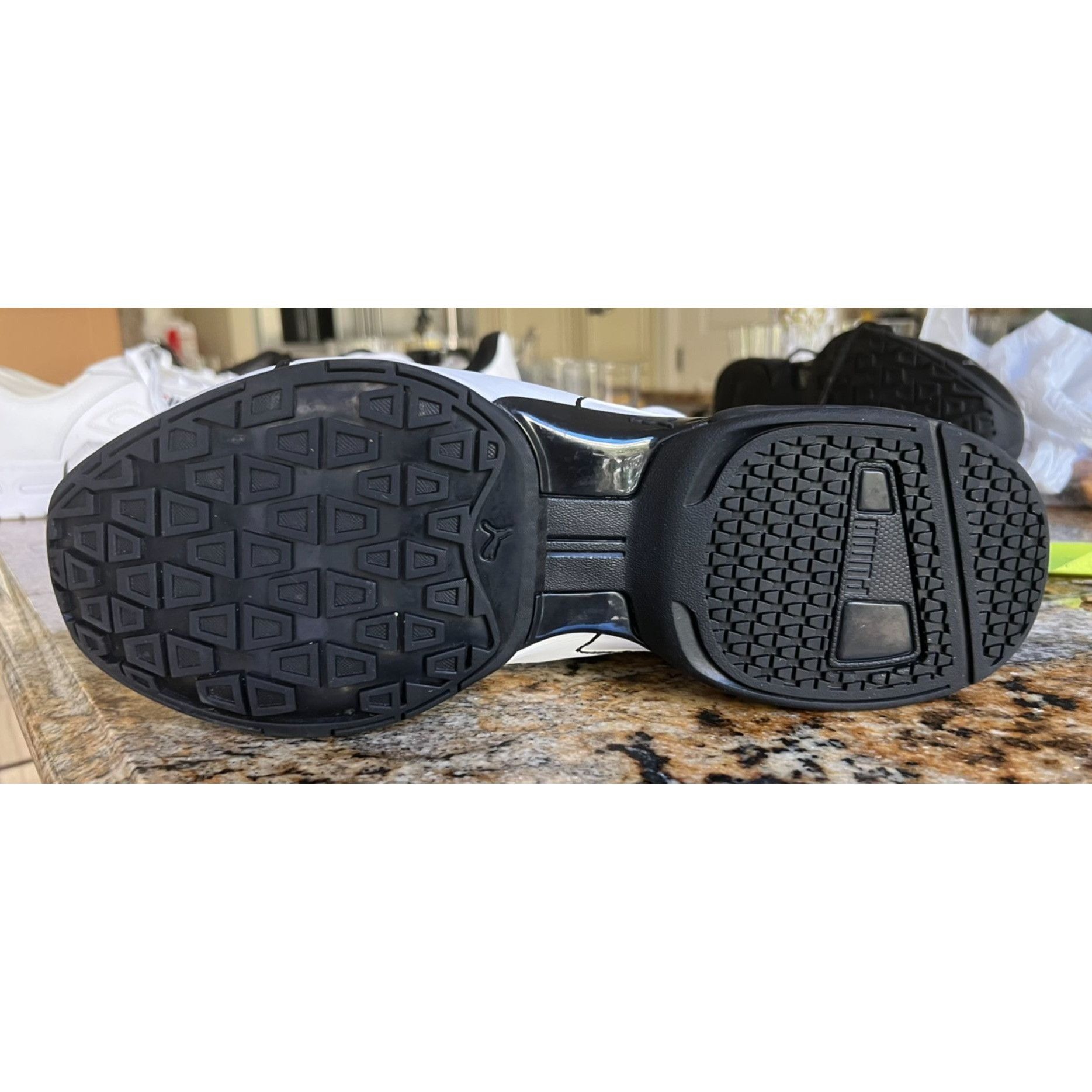 Puma Puma Mens White & Black Athletic Shoes With Cushioned Soles Size US 13 / EU 46 - 3 Thumbnail