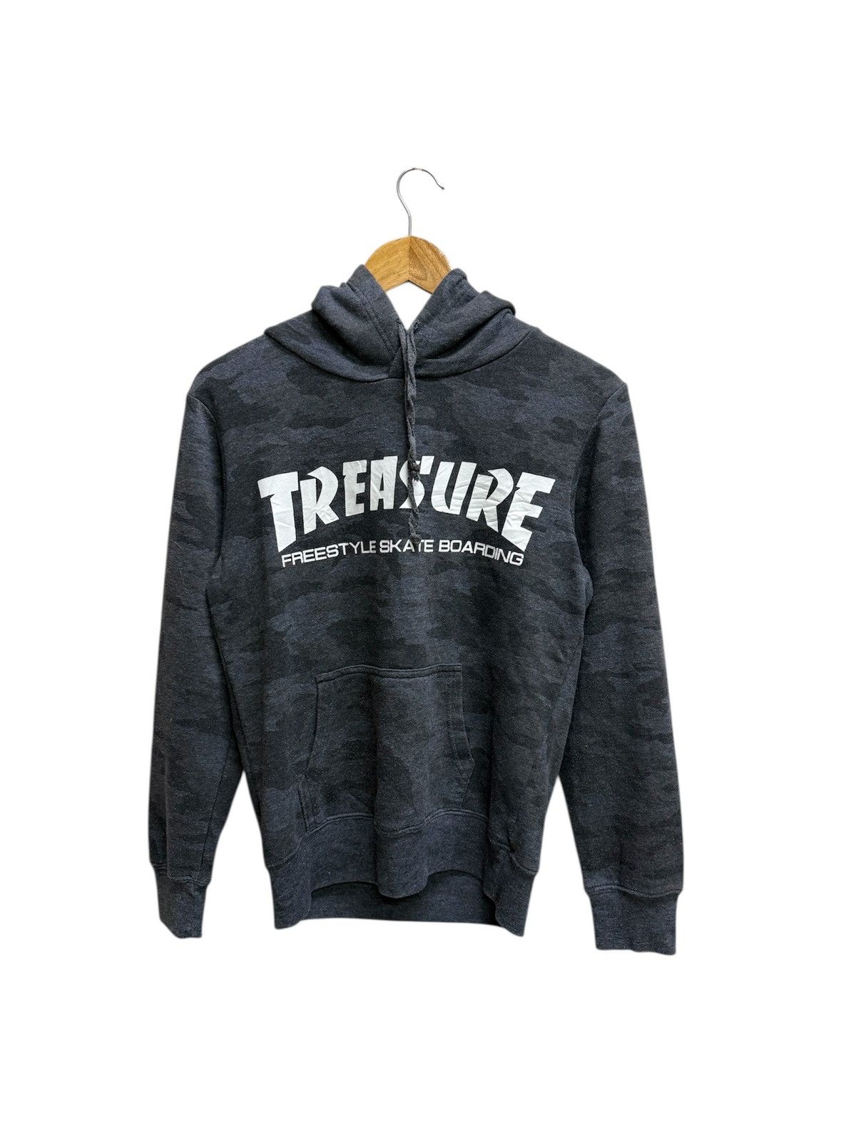 Japanese Brand Jungle Storm Treasure Parody Trasher Magazine Camo Hoodie Size US XS / EU 42 / 0 - 1 Thumbnail