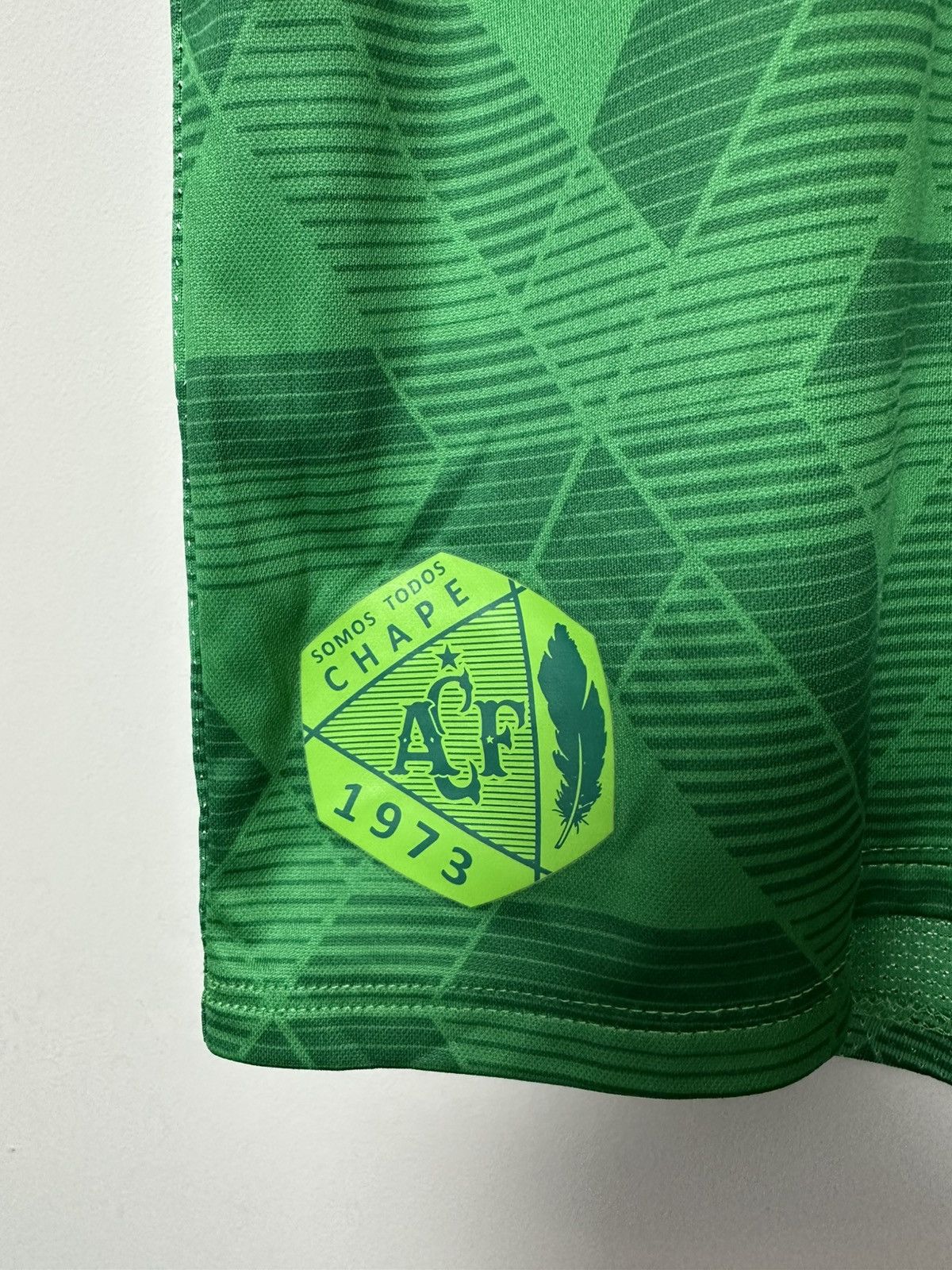 Umbro Chapecoense 2021 Umbro Brazil Football Jersey Green Shirt M Size US M / EU 48-50 / 2 - 4 Thumbnail