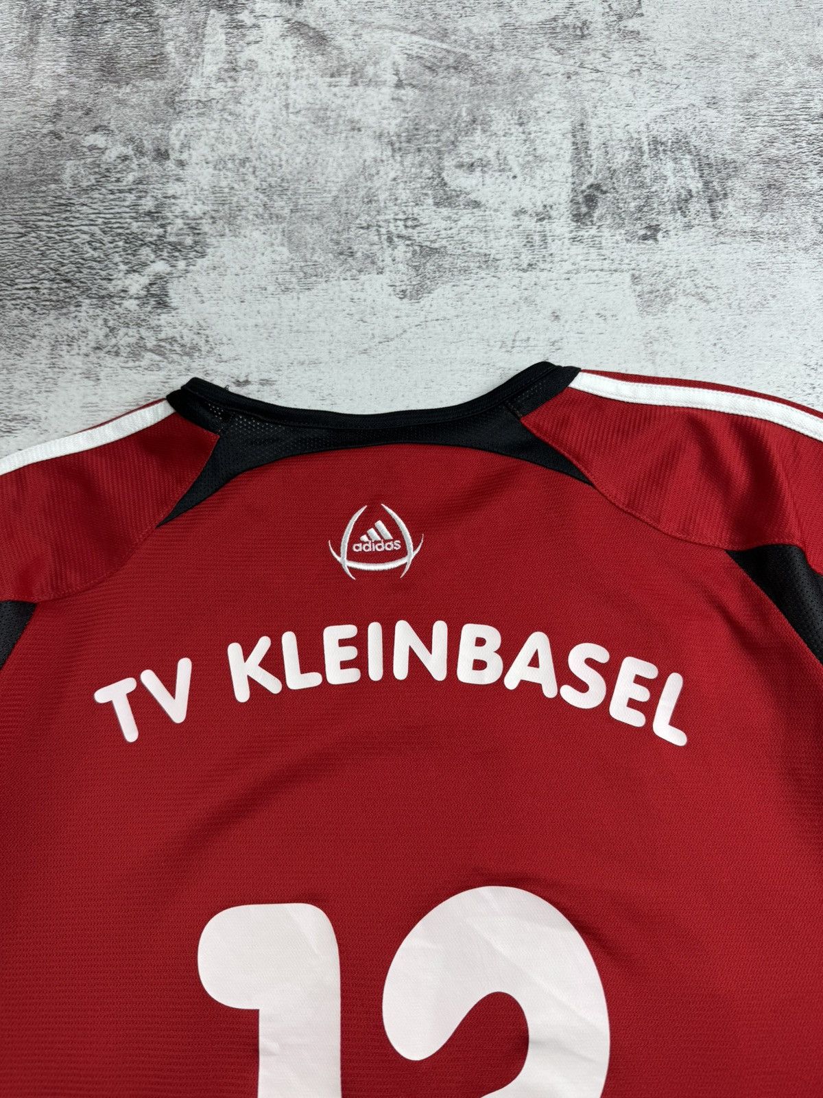 Adidas TV Kleinbasel Handball Memorabilia Adidas #13 Red Black Jersey Kit T Shirt Size US S / EU 44-46 / 1 - 17 Thumbnail