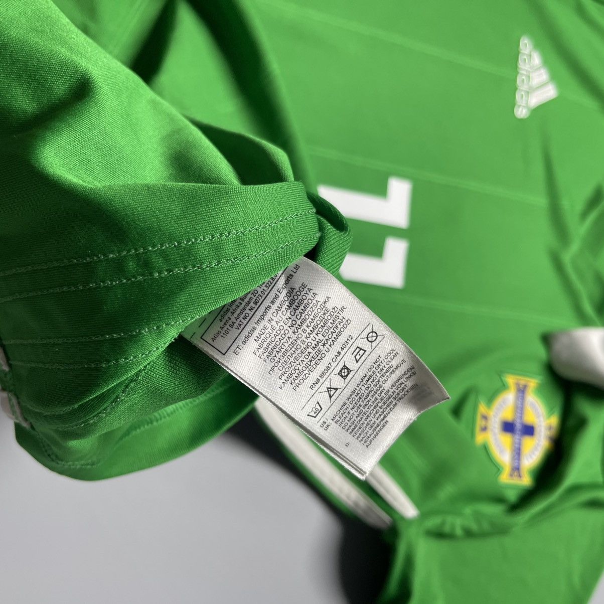 Adidas NORTHERN IRELAND ADIDAS 2017/2018 FOOTBALL JERSEY #11 BRUNT Size US S / EU 44-46 / 1 - 10 Thumbnail