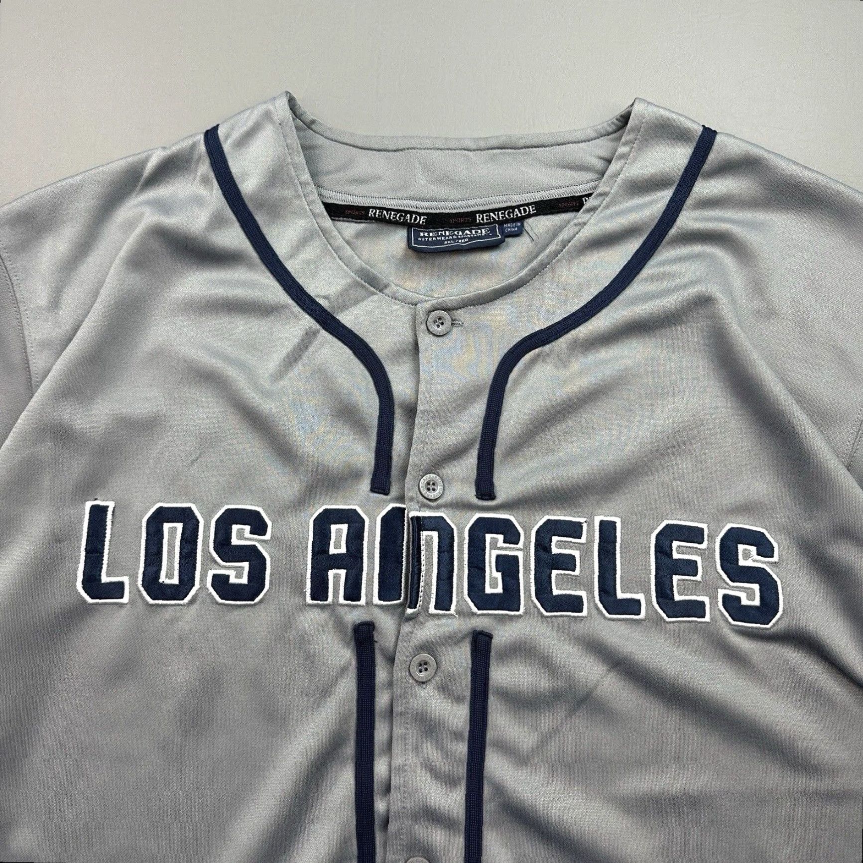 Logo 7 Vintage Renegade Baseball Jersey Mens 2XL Gray Los Angeles Embroidered Logo Y2K Size US XXL / EU 58 / 5 - 2 Thumbnail