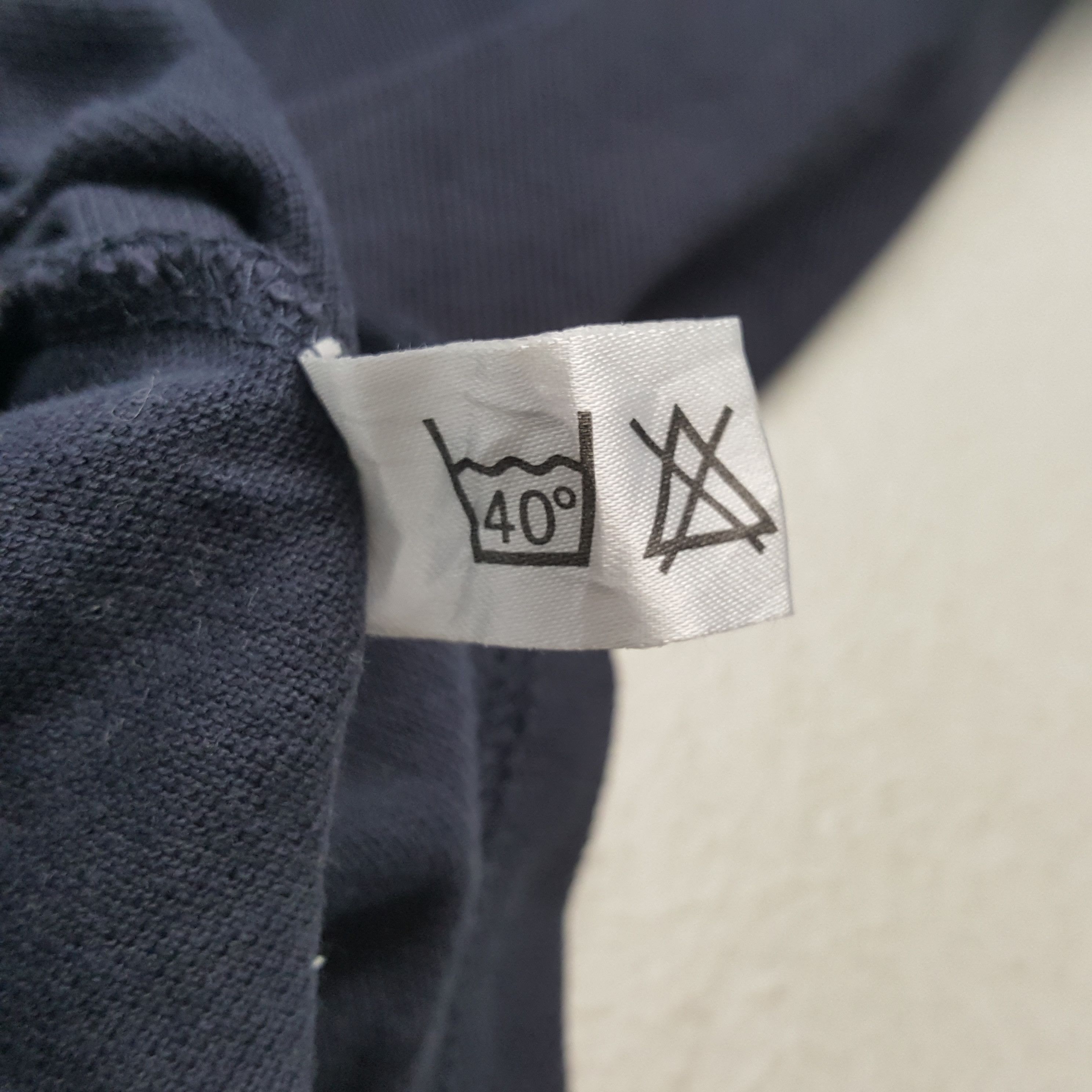 Burberry Burberrys Of London Fashion Brand Polos RR13 Size US L / EU 52-54 / 3 - 7 Thumbnail