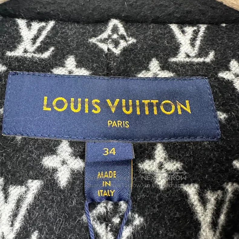 Louis Vuitton Louis Vuitton Black metal buckle inside with full print an Size XXS / US 00 / IT 34 - 4 Thumbnail
