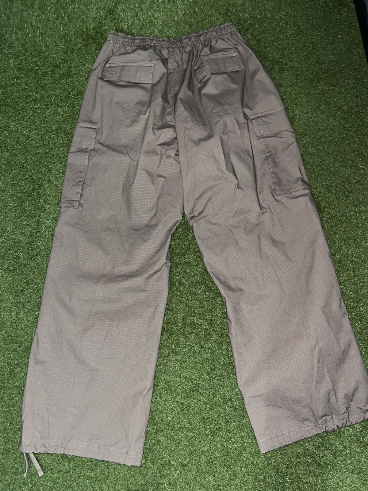 Nike Nike new cargo pants Size US 32 / EU 48 - 5 Thumbnail