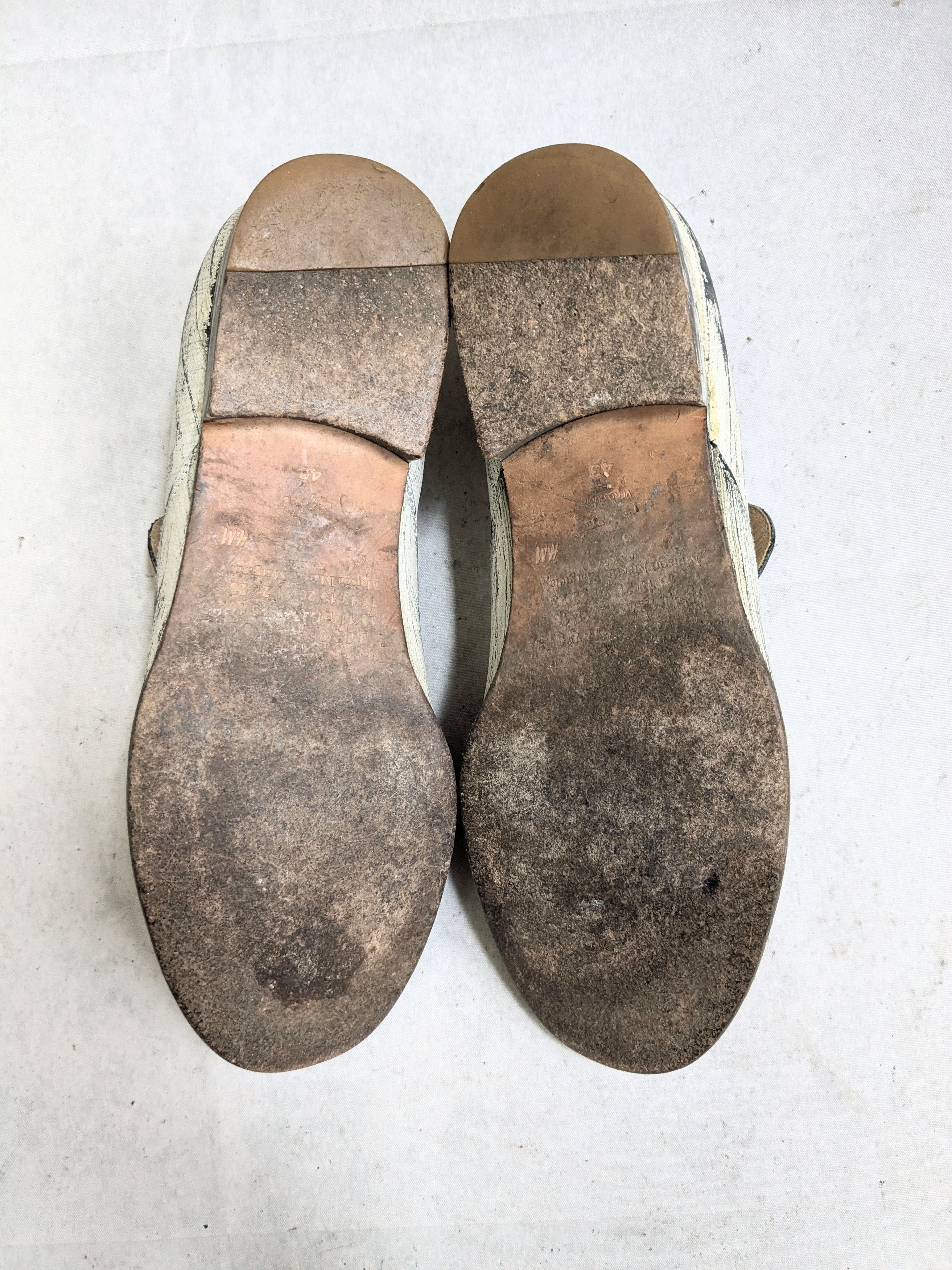 Maison Margiela Maison Margiela x H&M Loafers White 10 43 Low Top Size US 10 / EU 43 - 13 Thumbnail