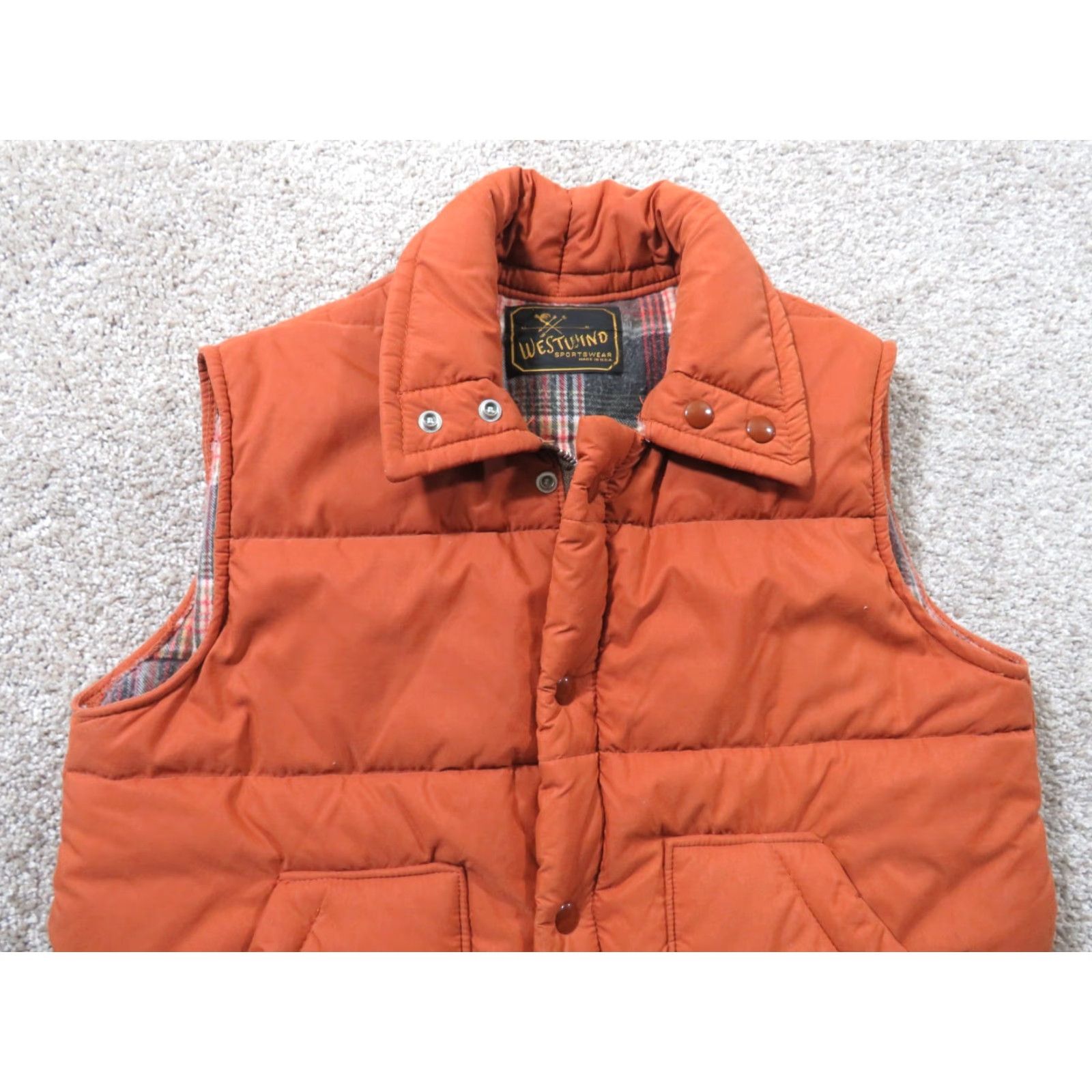 Vintage VINTAGE Westwind Sportswear Puffer Vest Mens M Orange Nylon Lined Quilted Mid-Length Down Snap Size US M / EU 48-50 / 2 - 3 Thumbnail
