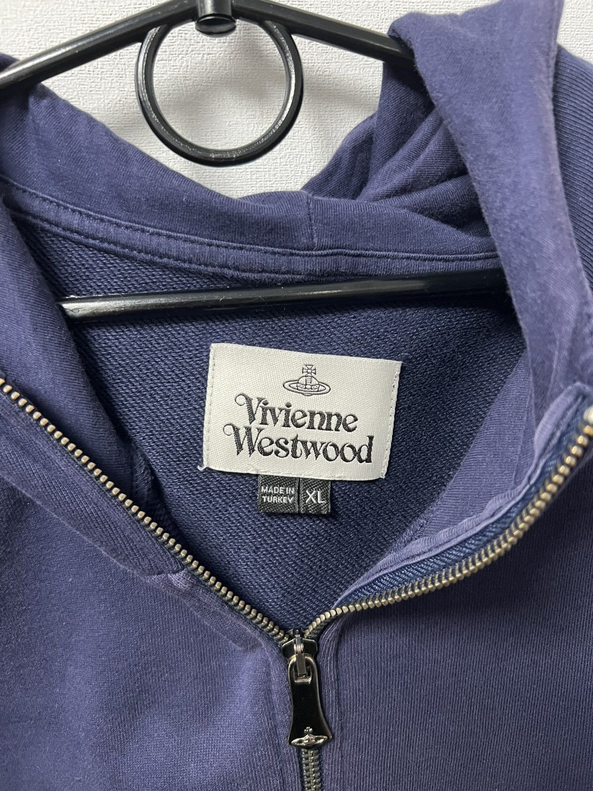 Vivienne Westwood Vintage Vivienne Westwood Zip Hoodie Orb Small Logo Size US XL / EU 56 / 4 - 3 Thumbnail
