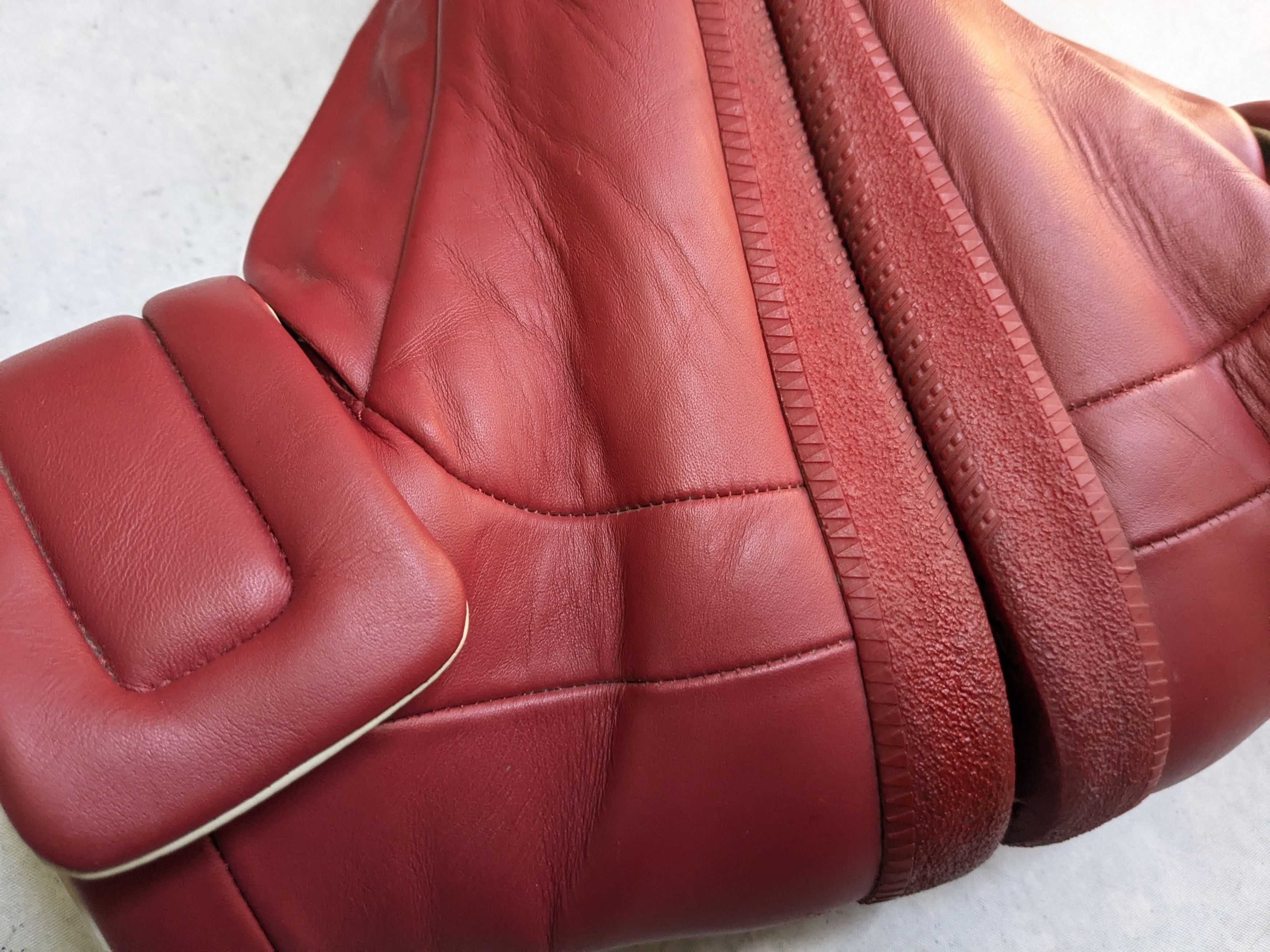 Maison Margiela Maison Margiela Future Red 10 43 High Top Sneakers Gum Size US 10 / EU 43 - 9 Thumbnail