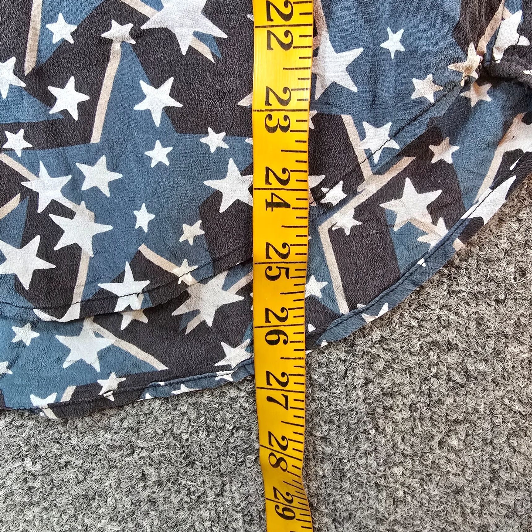 Equipment VINTAGE Equipment Femme Top Blouse Womens XS Blue Silk Stars Button Casual Career Size XS / US 0-2 / IT 36-38 - 6 Thumbnail