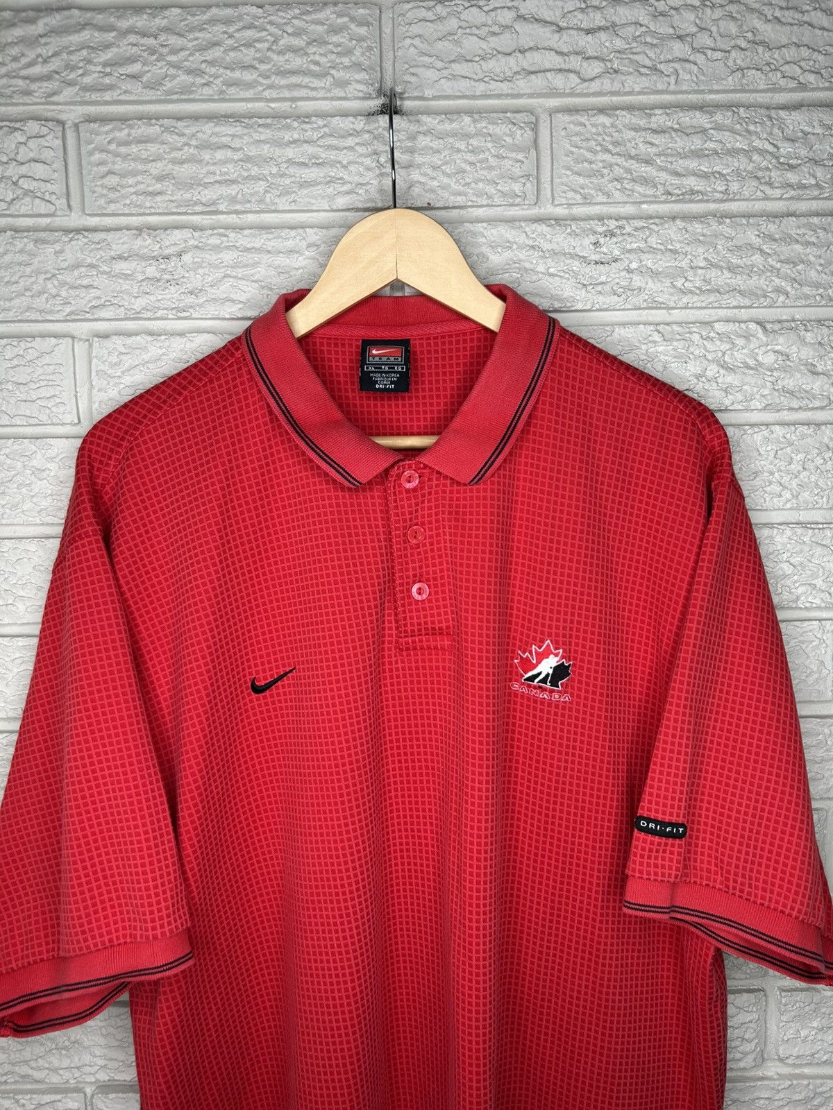 Nike Vintage Nike Team Canada Dri Fit Polo Size US XL / EU 56 / 4 - 2 Thumbnail