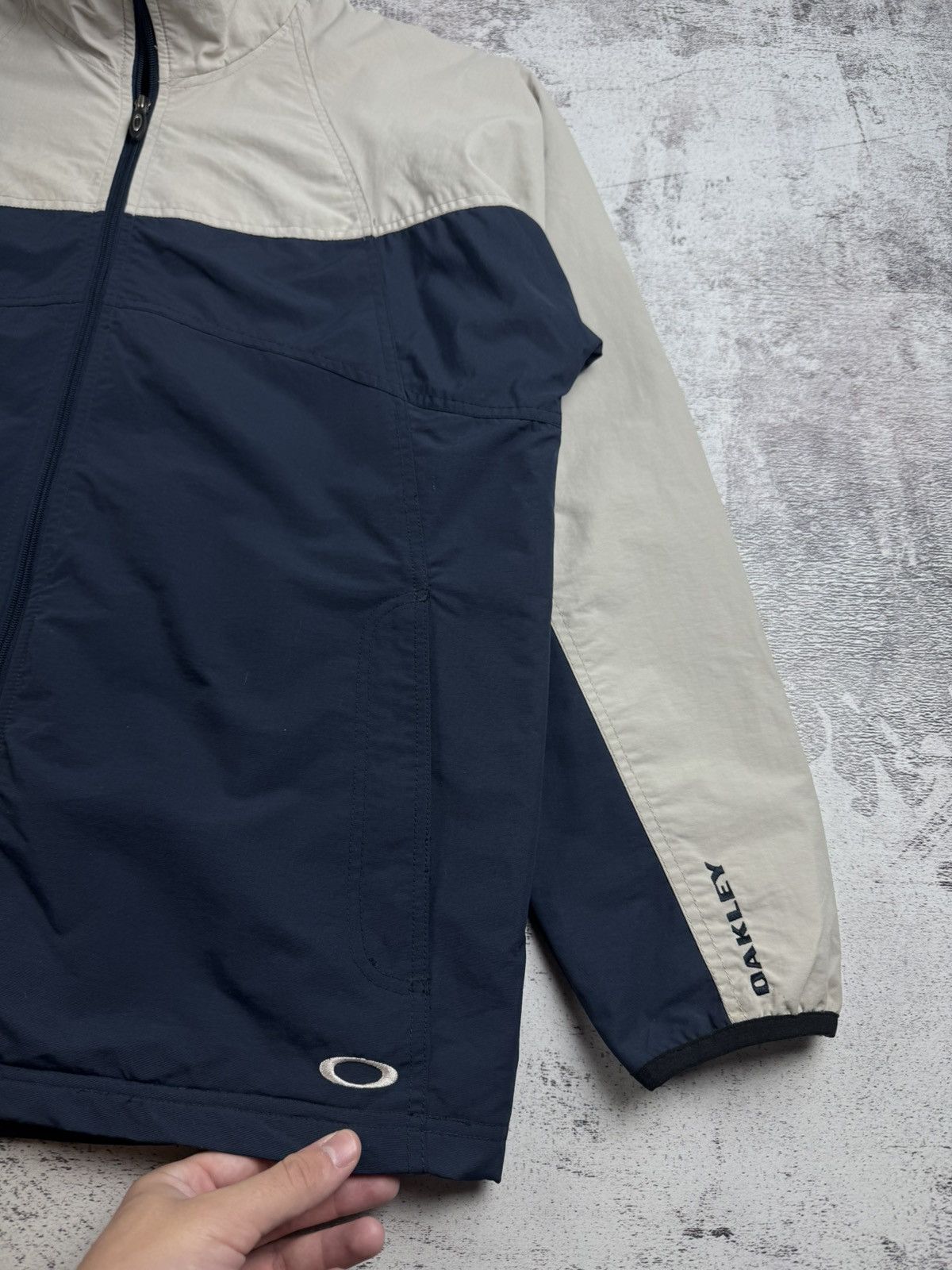 Oakley Oakley Men’s Gray Hiking Large Gorpcore Outdoor Basic Zip Jacket Windbreaker Size US L / EU 52-54 / 3 - 6 Thumbnail