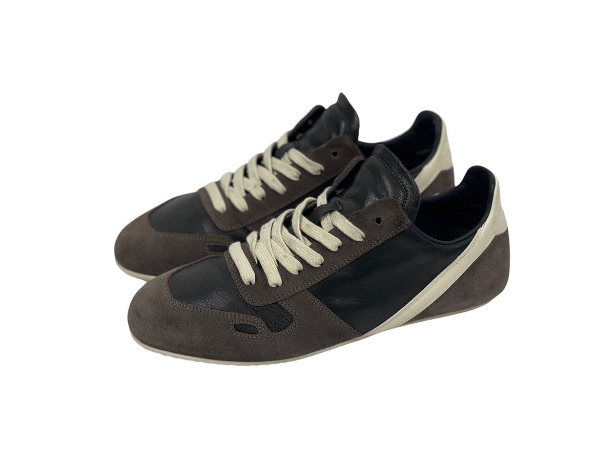 Rick Owens Rick Owens AW25 Minimal Low-Top Sneaker Size US 7 / EU 40 - 1 Thumbnail