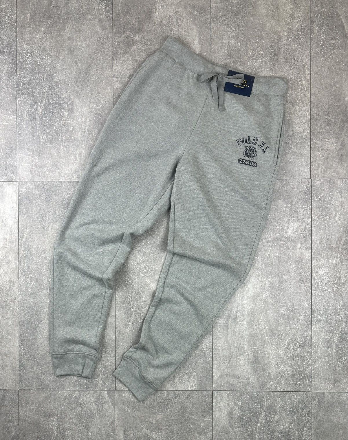 Polo Ralph Lauren Polo Ralph Lauren Tiger Print Logo Sweatpants Size US 32 / EU 48 - 1 Thumbnail