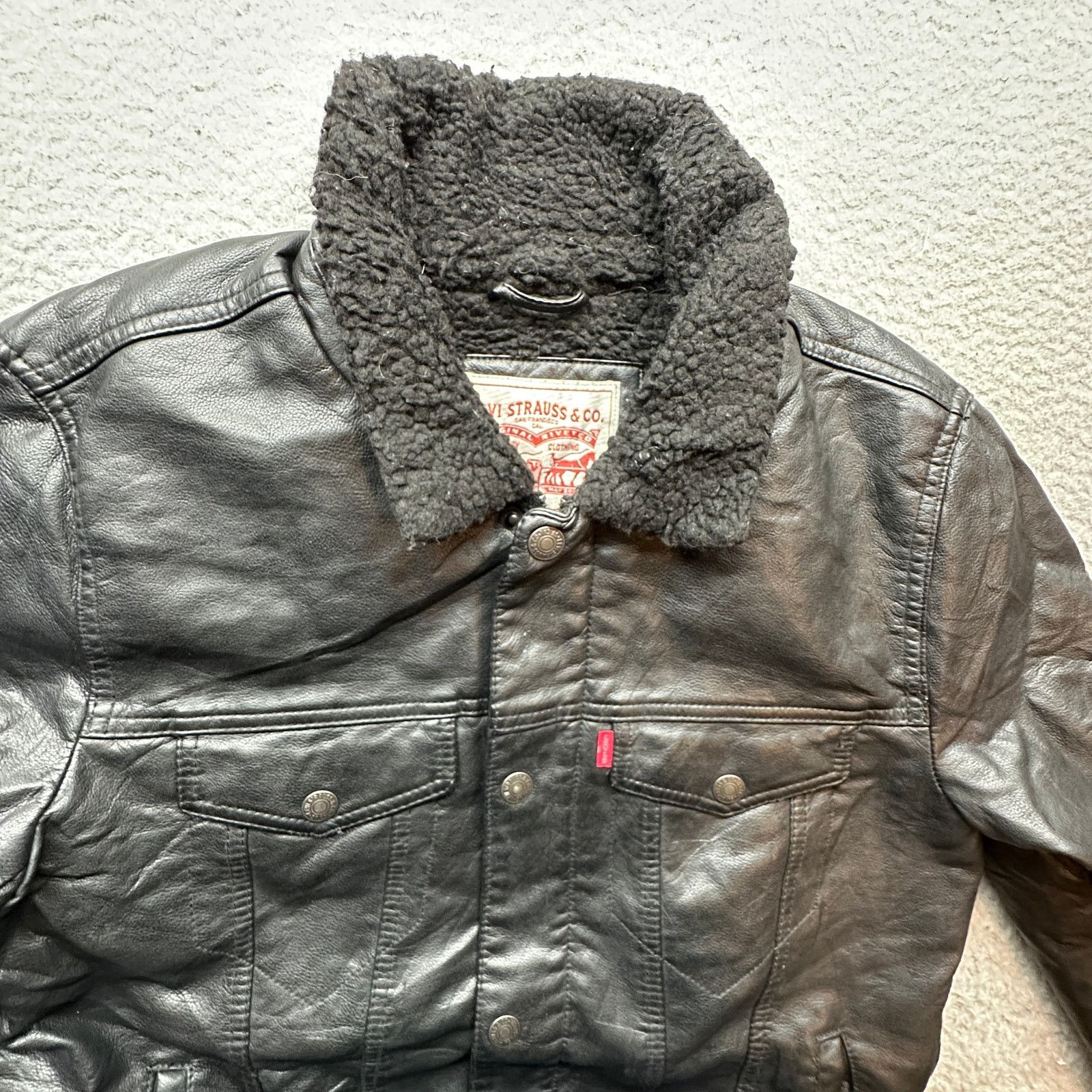 Levi's Levis Mens Faux Leather Sherpa Lined Trucker Jacket Small Size US S / EU 44-46 / 1 - 6 Thumbnail