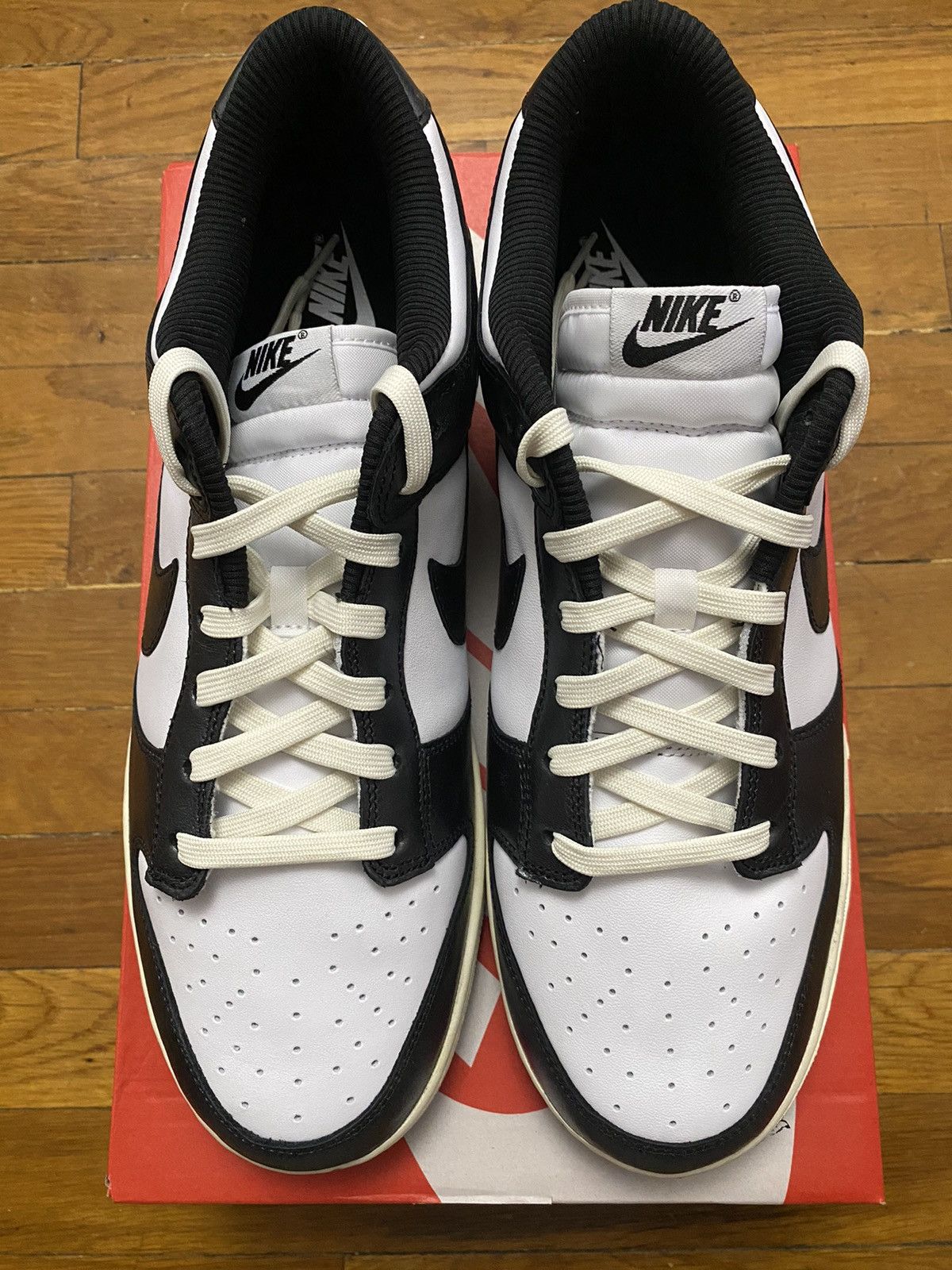 Nike Size 13M / 14.5W - Nike Dunk Low Vintage Panda Black Size US 13 / EU 46 - 4 Thumbnail