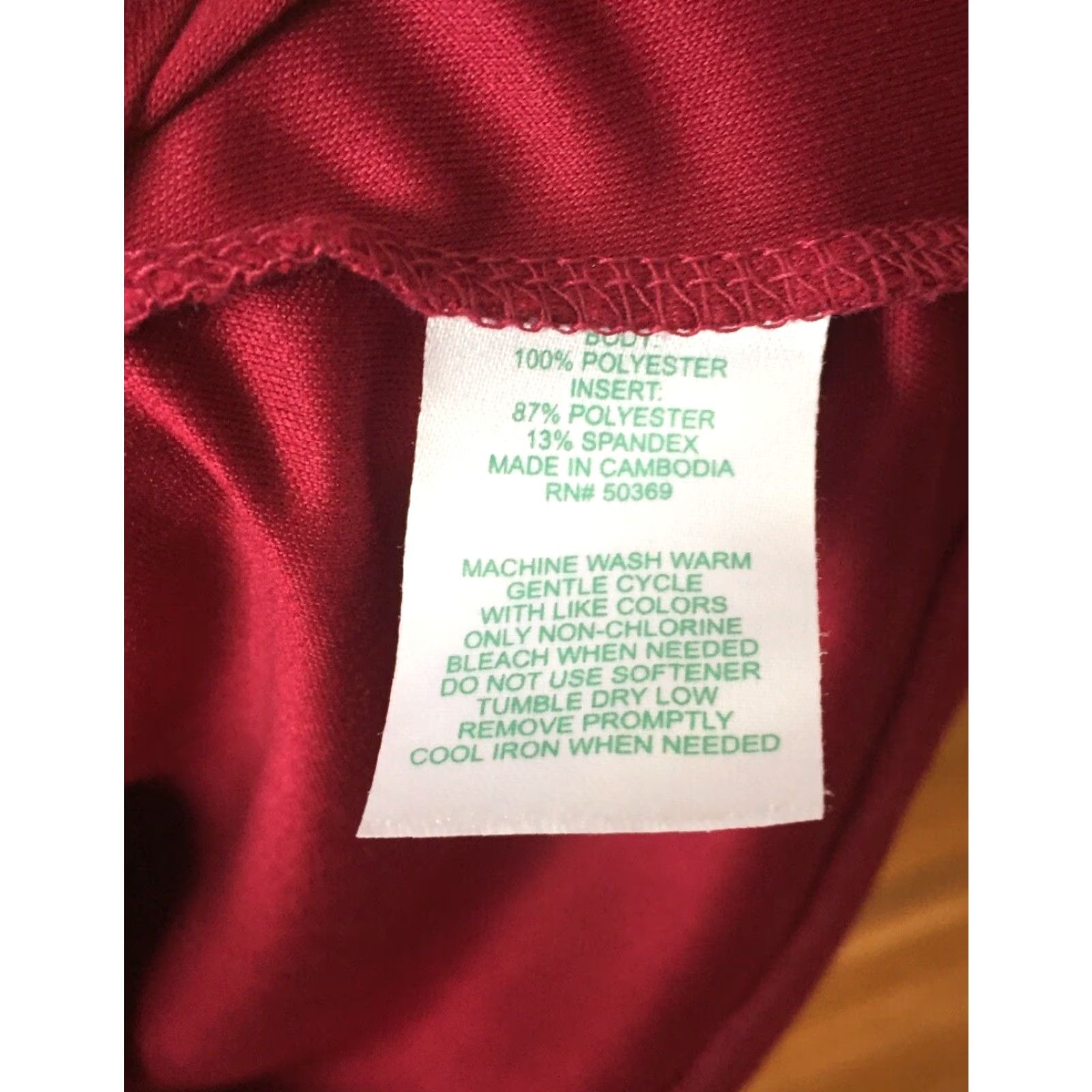 Vintage Energy Zone Women's Fitness Shirt Long Sleeve Medium Dark Red B406 8/10 Casual Activewear Crew Neck Fitted Polyester Size M / US 6-8 / IT 42-44 - 5 Thumbnail