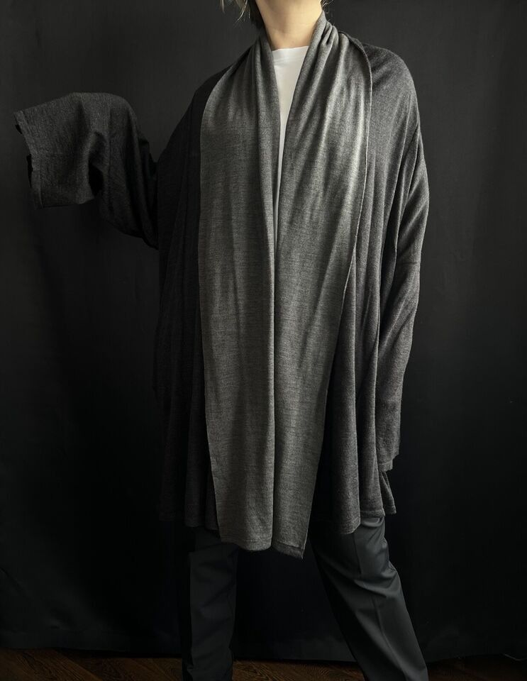 Max Mara Max Mara Women's Long Cardigan Fine Wool Gray Size M Size M / US 6-8 / IT 42-44 - 4 Thumbnail