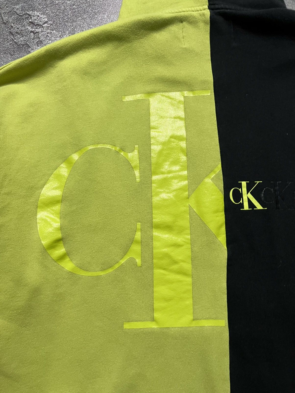 Calvin Klein Vintage Calvin Klein Big Logo Hoodie Xl Size US XL / EU 56 / 4 - 3 Thumbnail