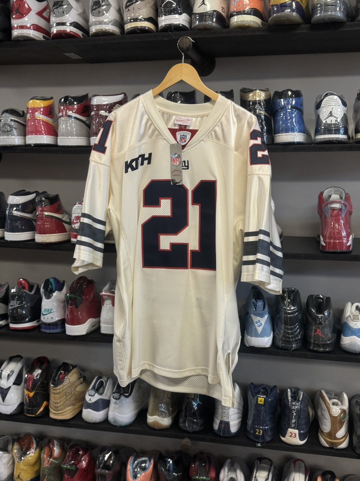 Kith Kith x giants jersey Tiki barber xxl new Size US XXL / EU 58 / 5 - 1 Thumbnail