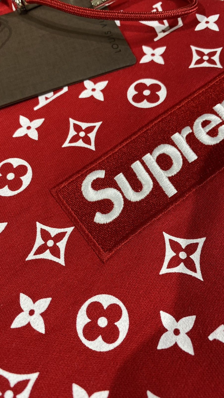 Louis Vuitton × Supreme LOUIS VUITTON X SUPREME M Box Logo Hoodie Size US M / EU 48-50 / 2 - 14 Thumbnail