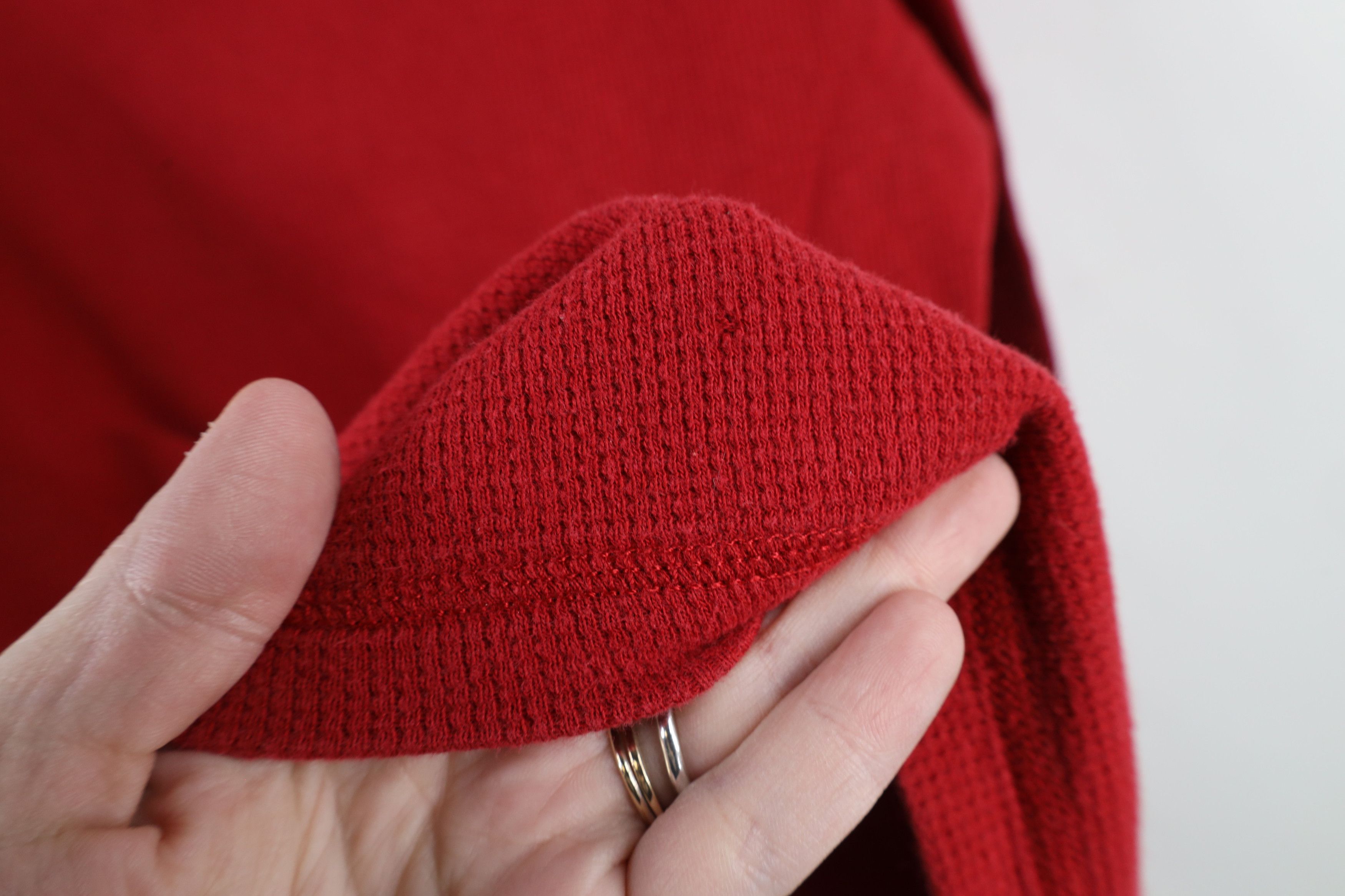 American Eagle Outfitters × Vintage Vintage Y2K American Eagle Outfitters Knit T-Shirt Red Size US L / EU 52-54 / 3 - 6 Thumbnail
