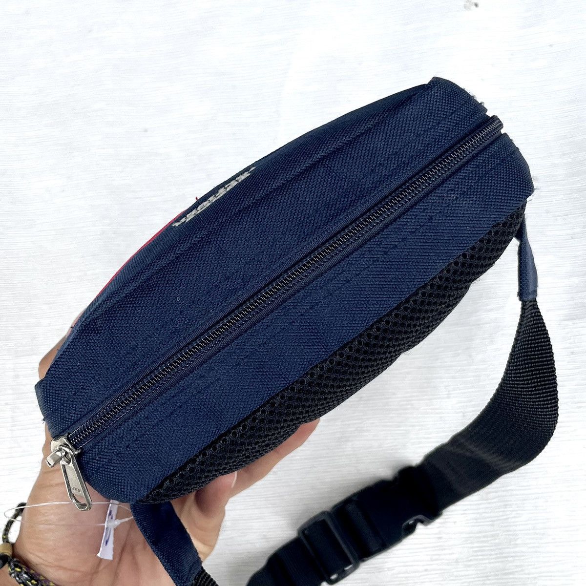 Tommy Hilfiger × Vintage Tommy Hilfiger Small Logo Blue Crossbody Size ONE SIZE - 6 Thumbnail