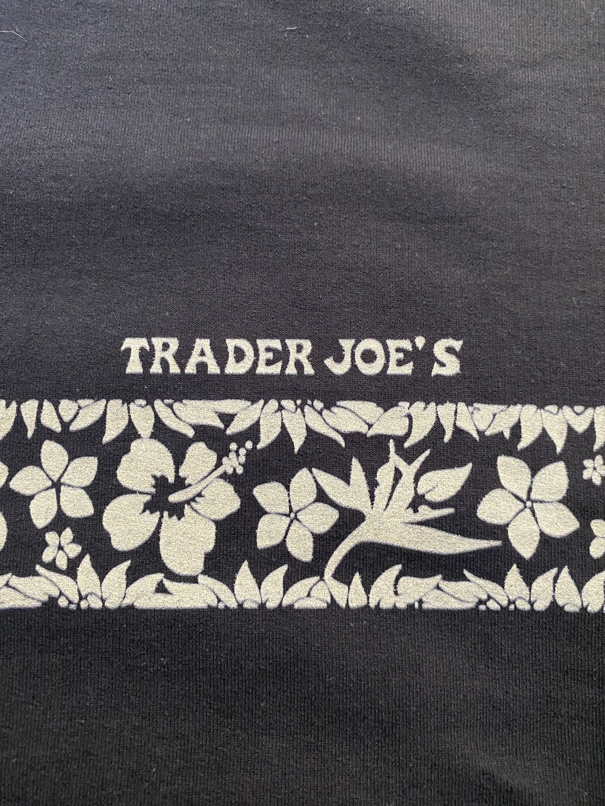 Cotton Traders Vtg Trader Joe's Crewneck Black Size US L / EU 52-54 / 3 - 2 Thumbnail