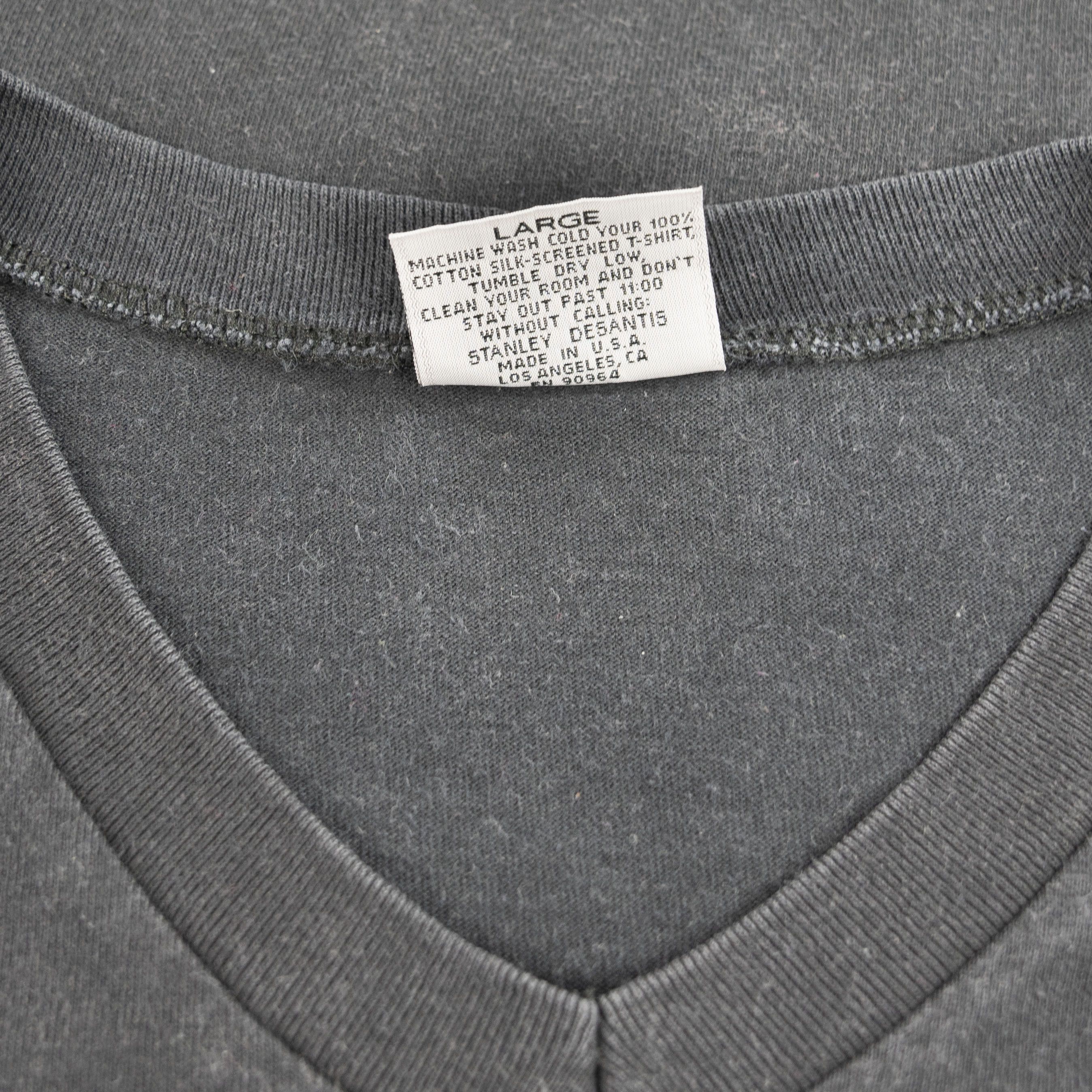 Vintage Vintage 1990's Stanley DeSantis Las Vegas V Neck Tee Shirt Size L / US 10 / IT 46 - 4 Thumbnail