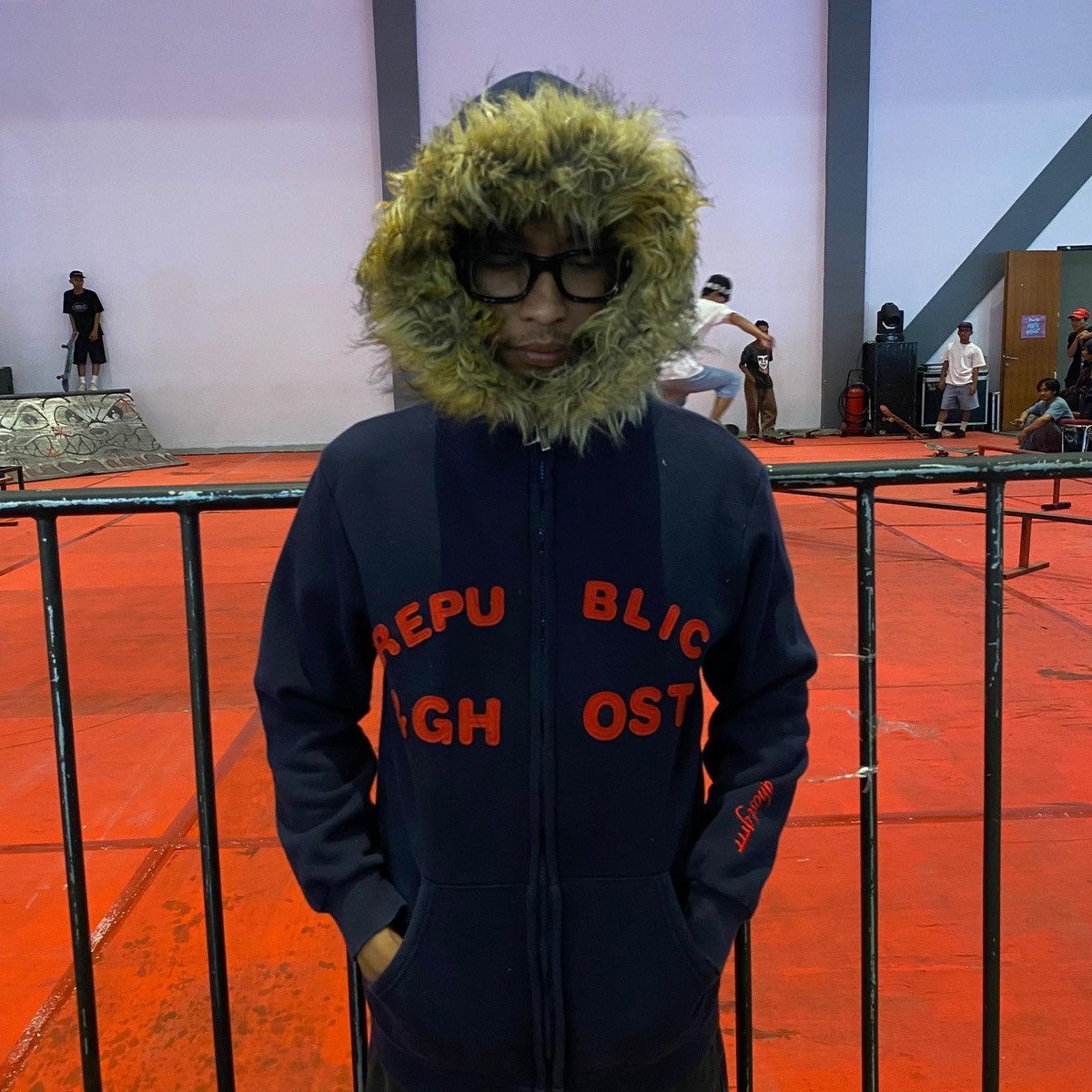 If Six Was Nine 2000s - Rep.Ghost ifsixwasnine lgb style Fur Zip Up Hoodie Size US L / EU 52-54 / 3 - 5 Thumbnail