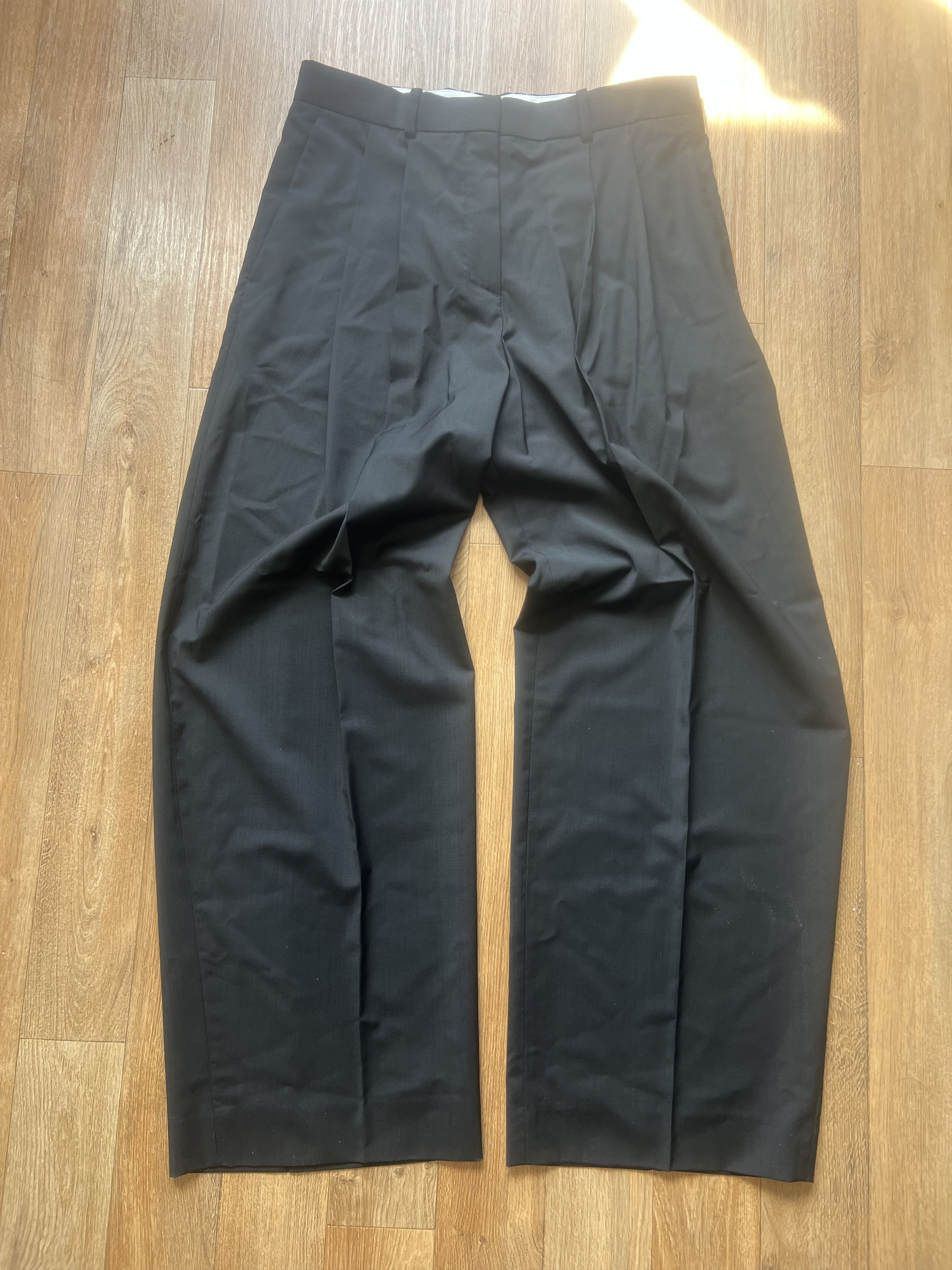 Cos Pantalon Sergé COS – 100% laine – Size 42 Size 30" / US 8 / IT 44 - 1 Thumbnail