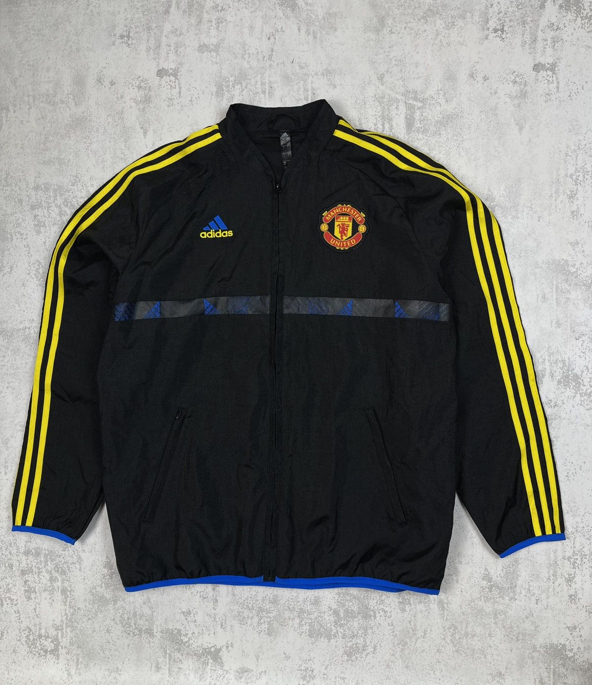 Adidas Adidas x Manchester United Retro Blue/Yellow Windbreaker Size US L / EU 52-54 / 3 - 1 Thumbnail